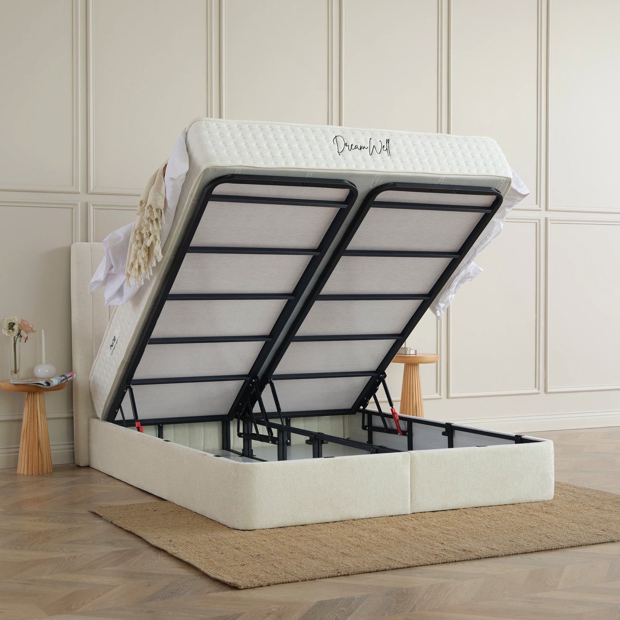 Designer Polsterbett mit Stauraum Mira