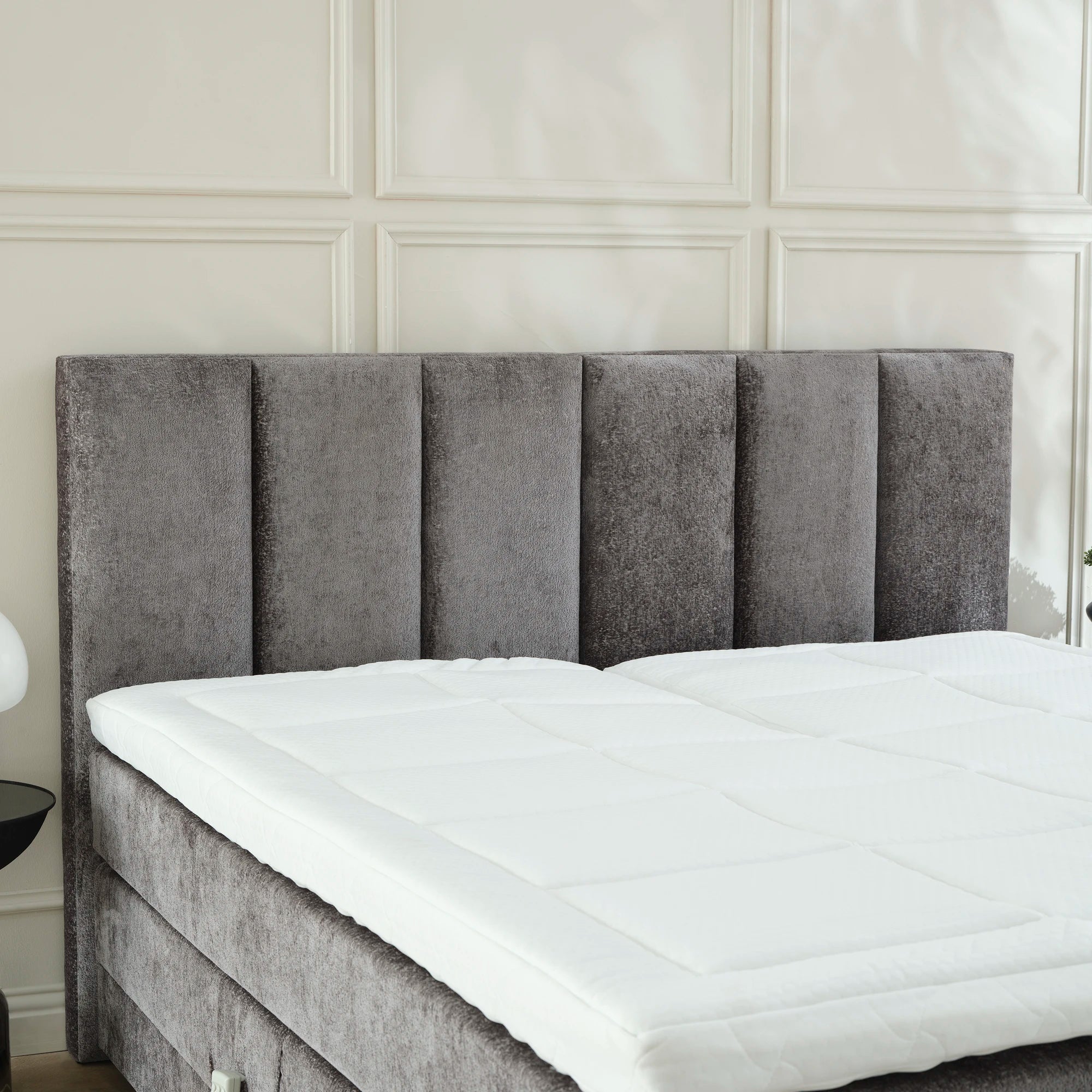 Boxspringbett OSCAR Boucle elektrisch verstellbar mit Matratze & Topper