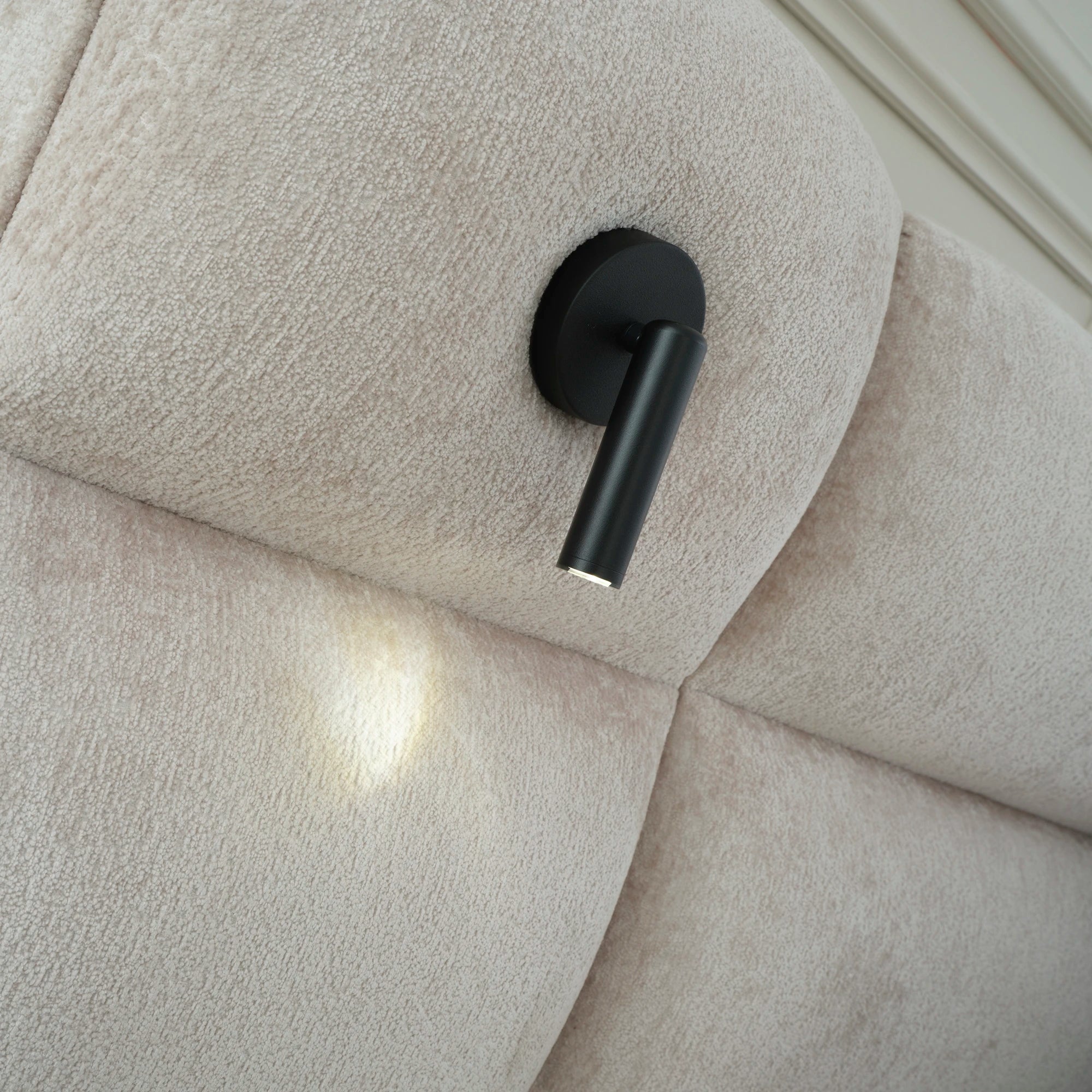 Designer Polsterbett mit Stauraum Halley