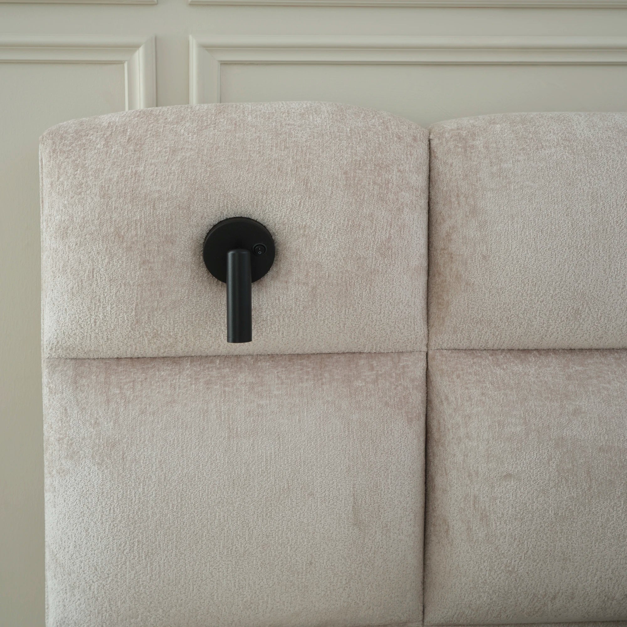 Designer Polsterbett mit Stauraum Halley