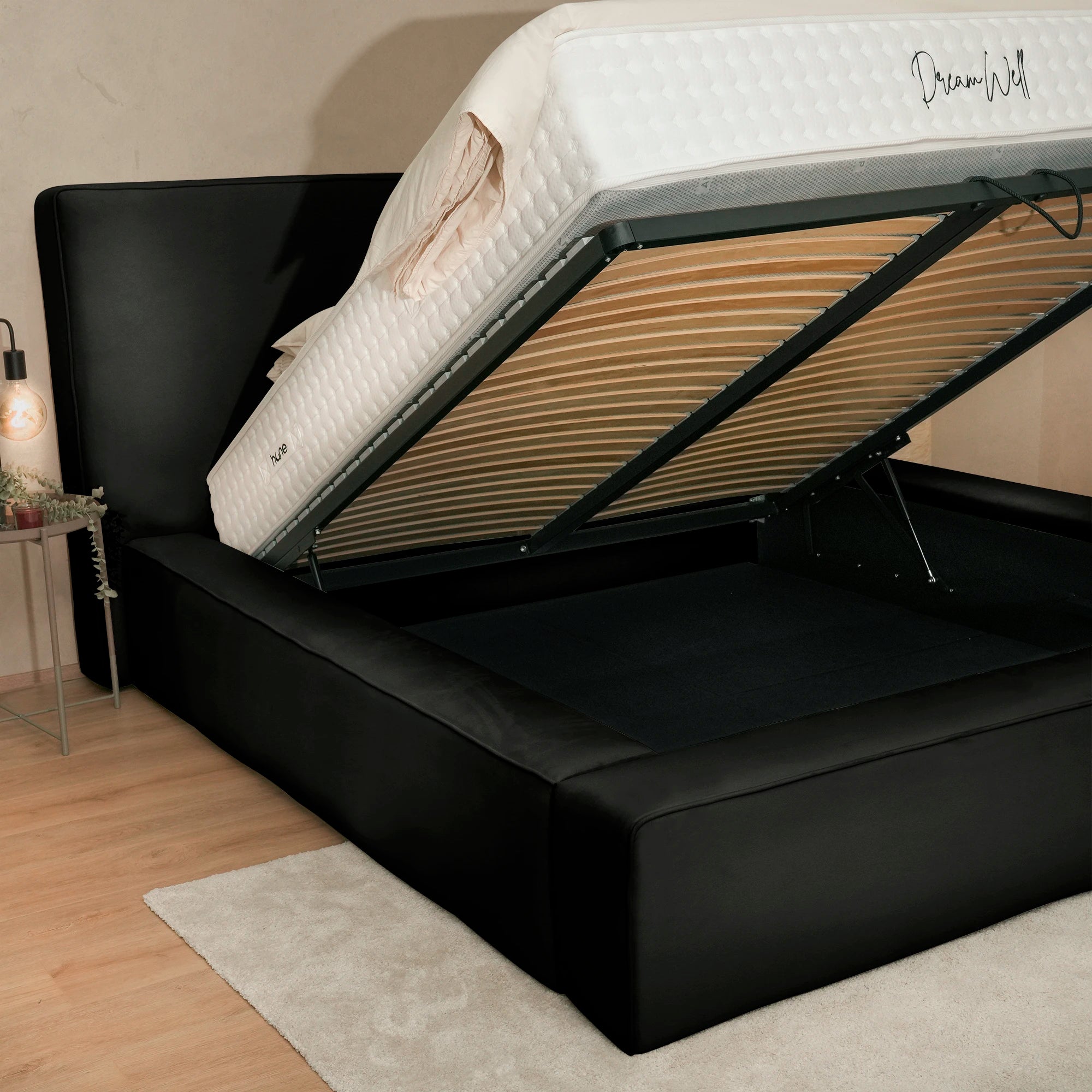 Bett mit Stauraum OLBIA