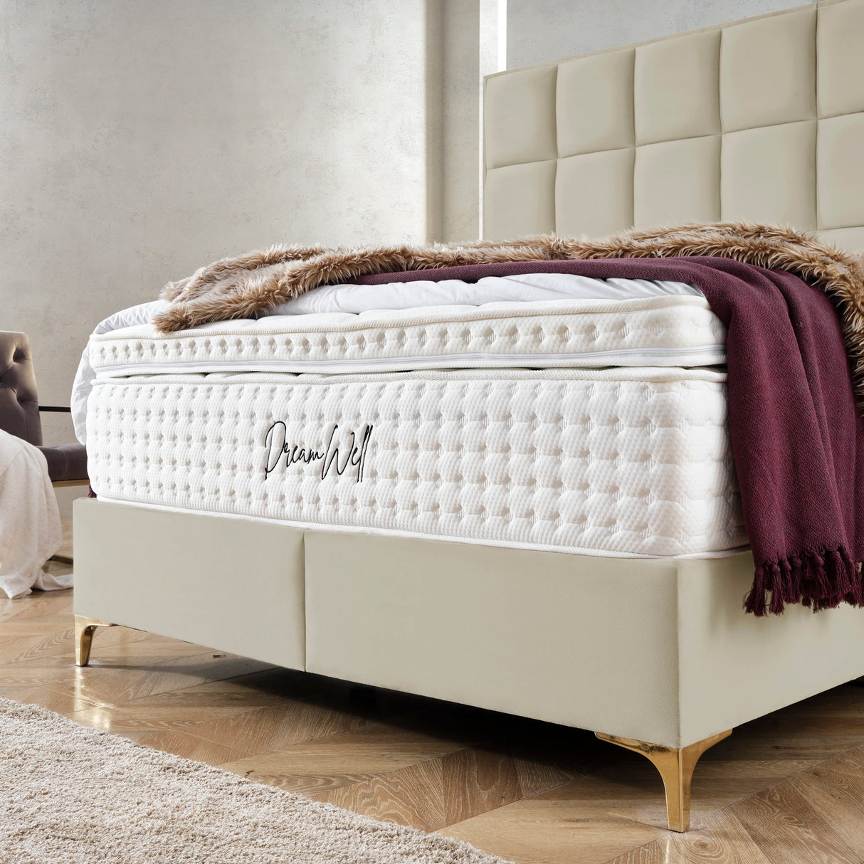 Bett mit Stauraum CASTLE LONG