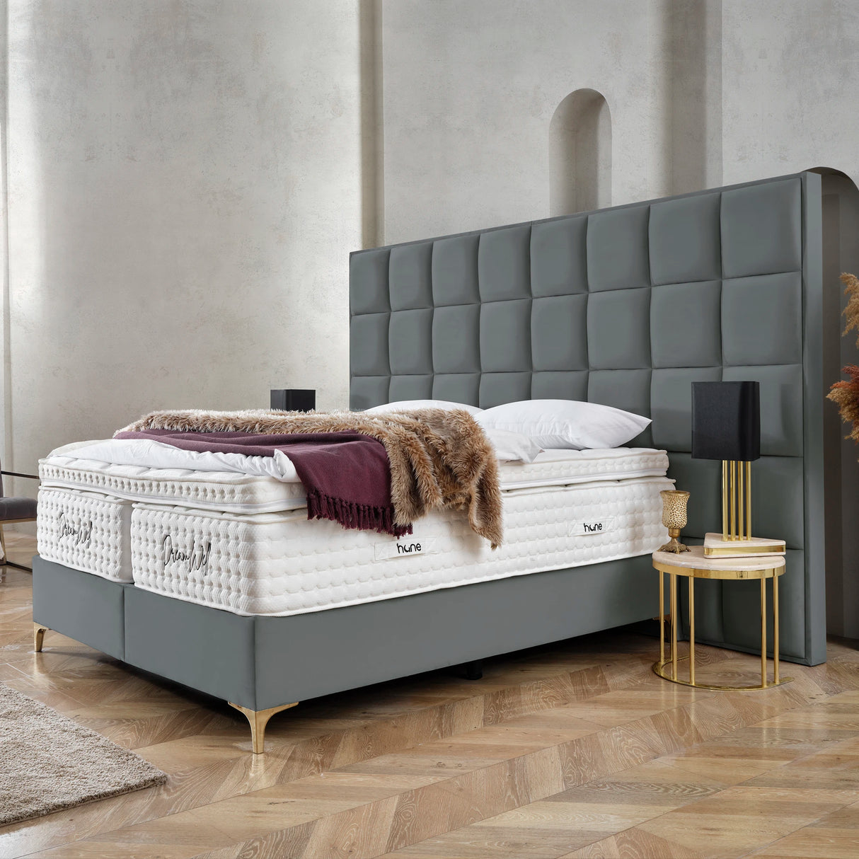Bett mit Stauraum CASTLE LONG