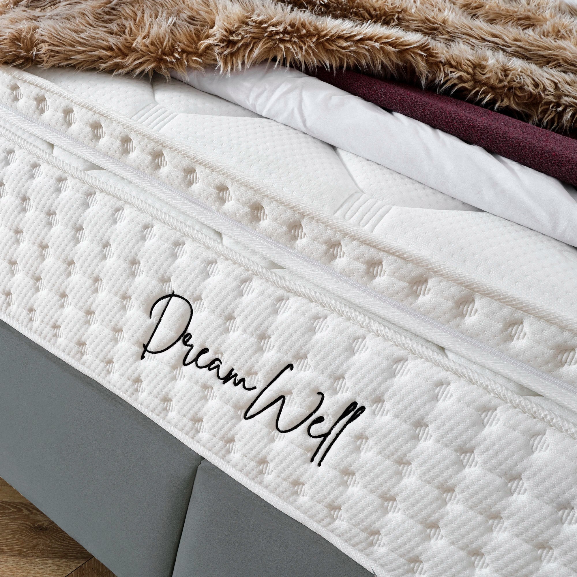 Posteľ s úložným priestorom CASTLE LONG