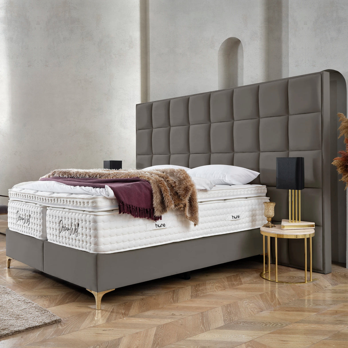 Bett mit Stauraum CASTLE LONG