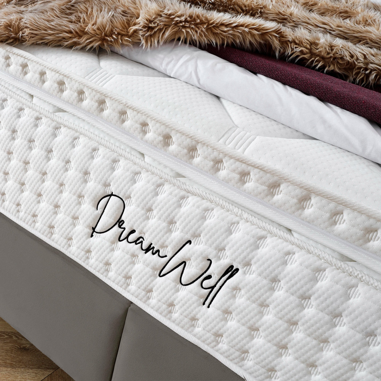 Bett mit Stauraum CASTLE LONG