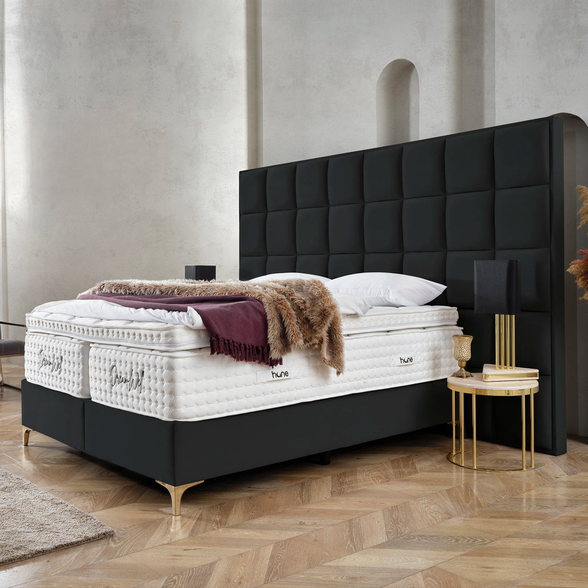 Bett mit Stauraum CASTLE LONG