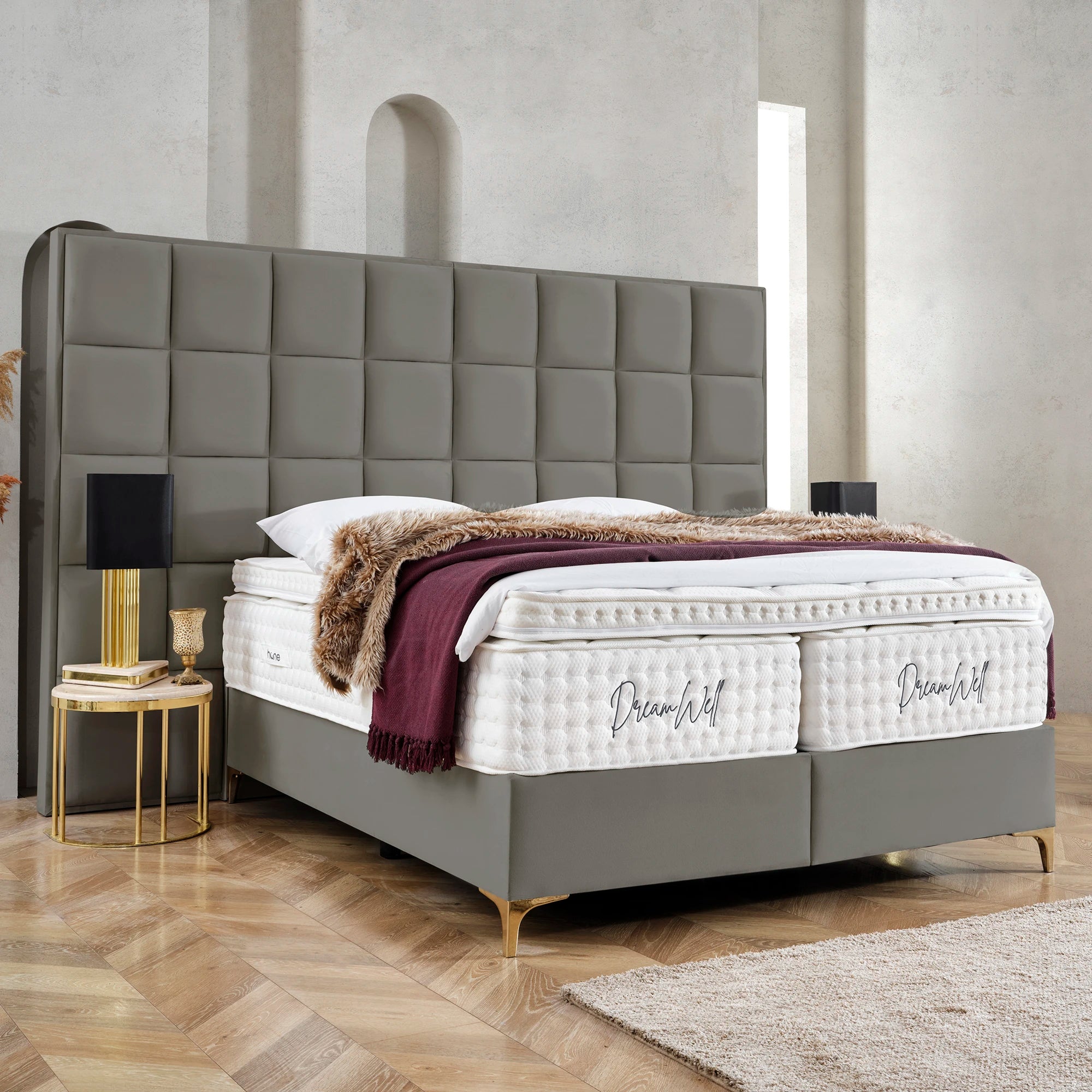 Posteľ s úložným priestorom CASTLE LONG