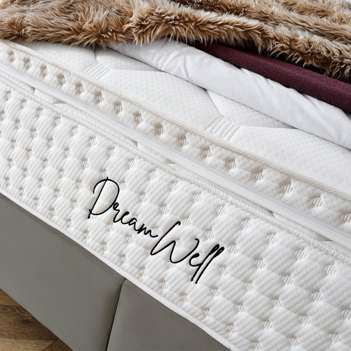 Bett mit Stauraum CASTLE LONG