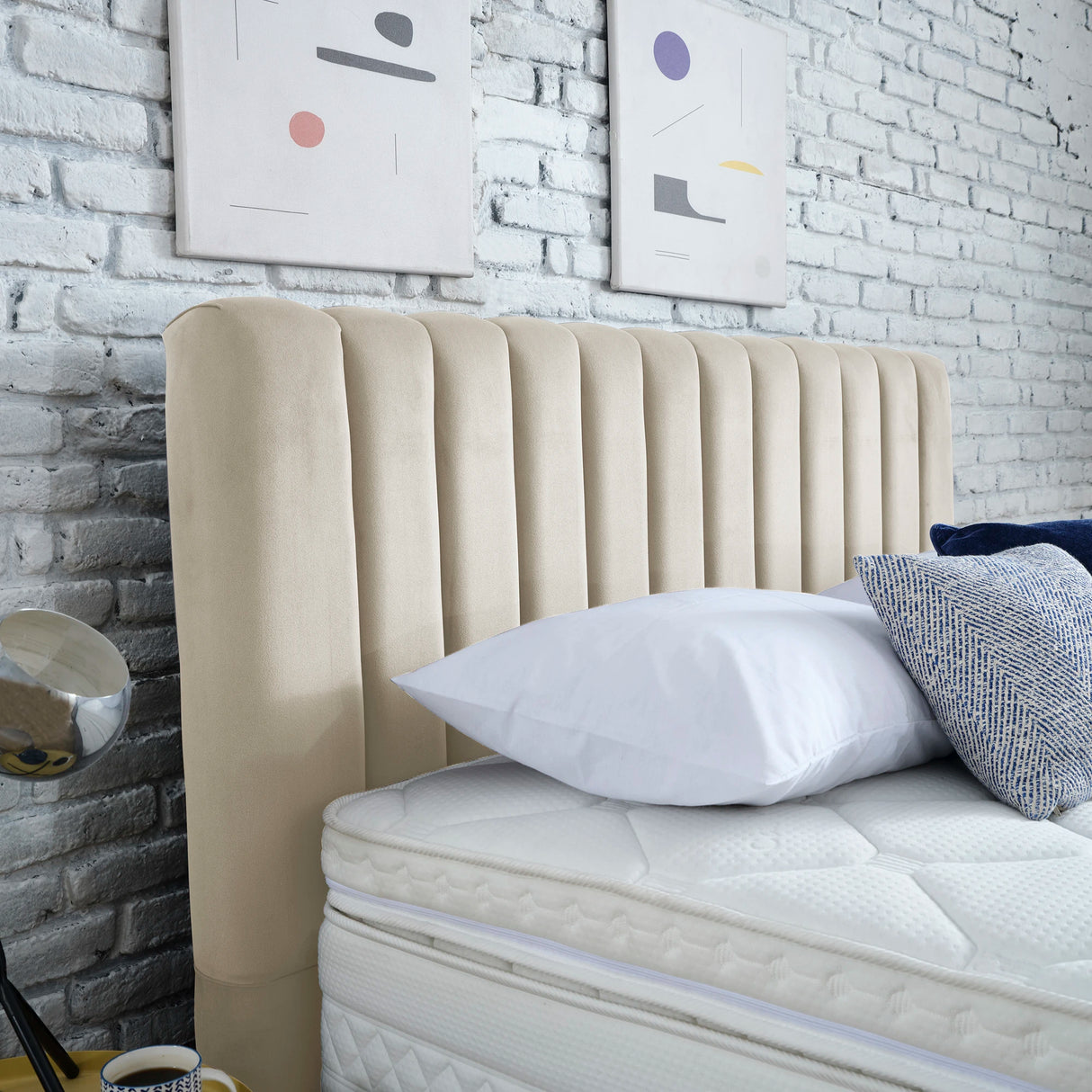 Bett mit Stauraum DUBAI