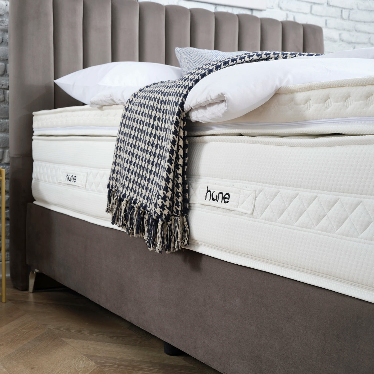 Bett mit Stauraum DUBAI