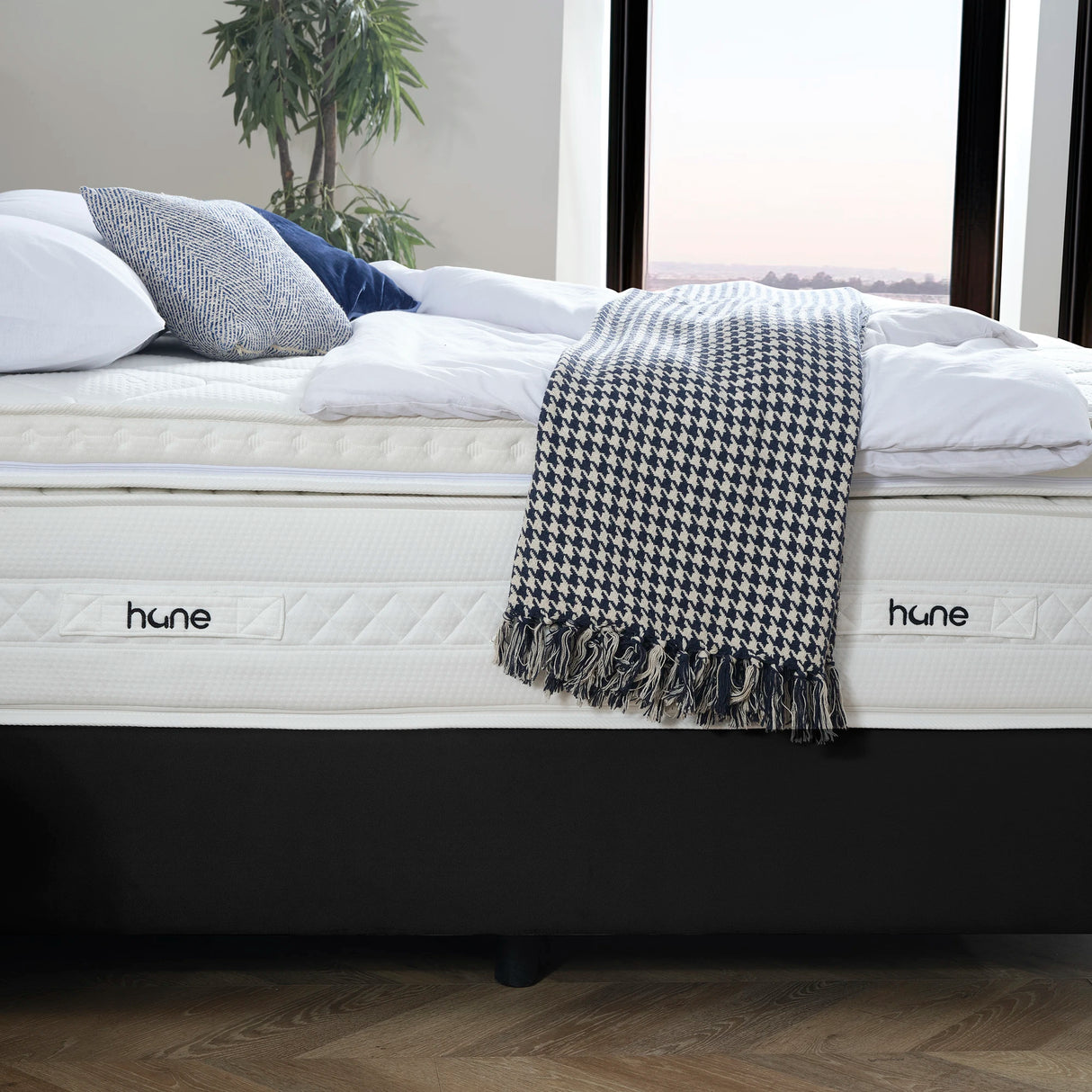 Bett mit Stauraum DUBAI