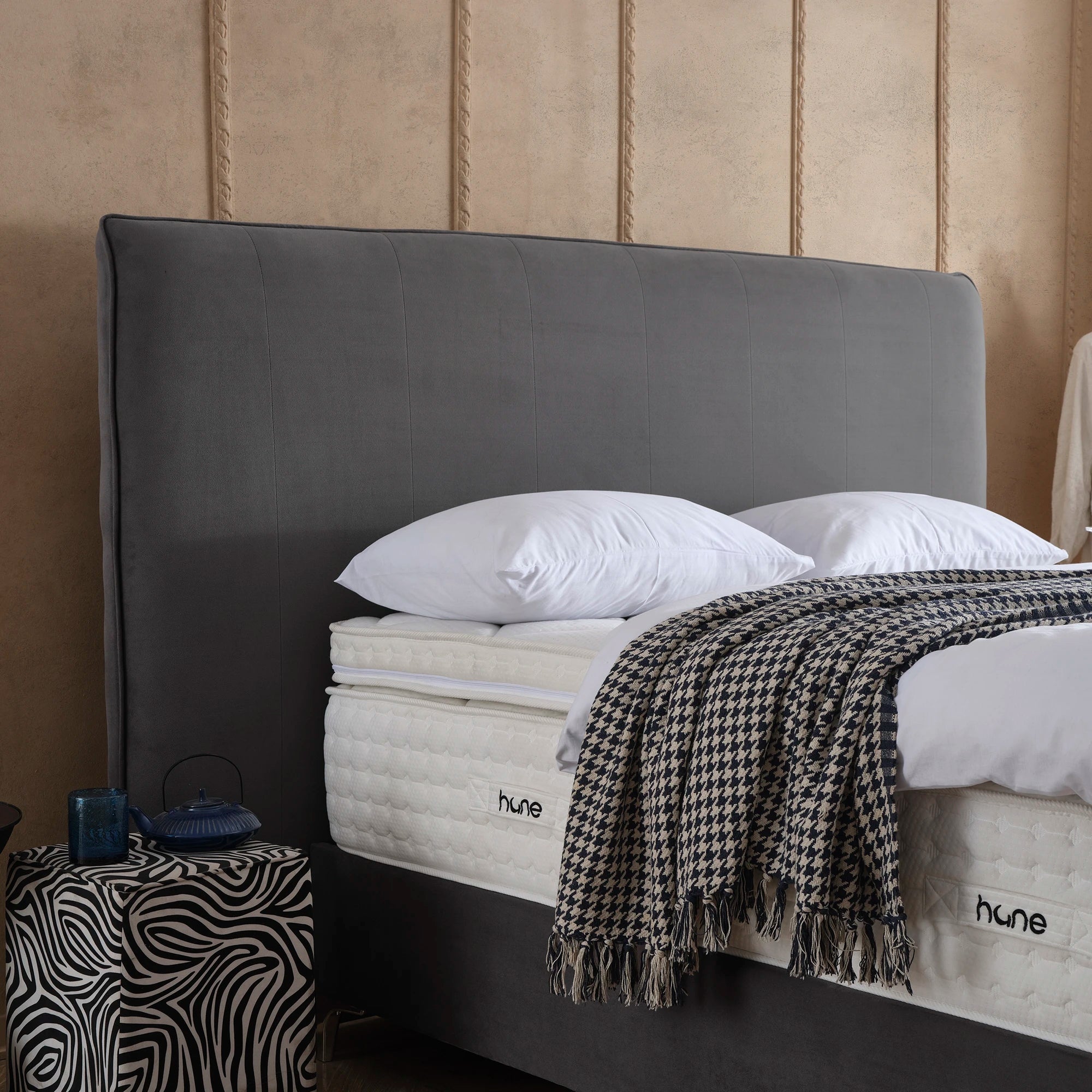 Bett mit Stauraum FABOULAS