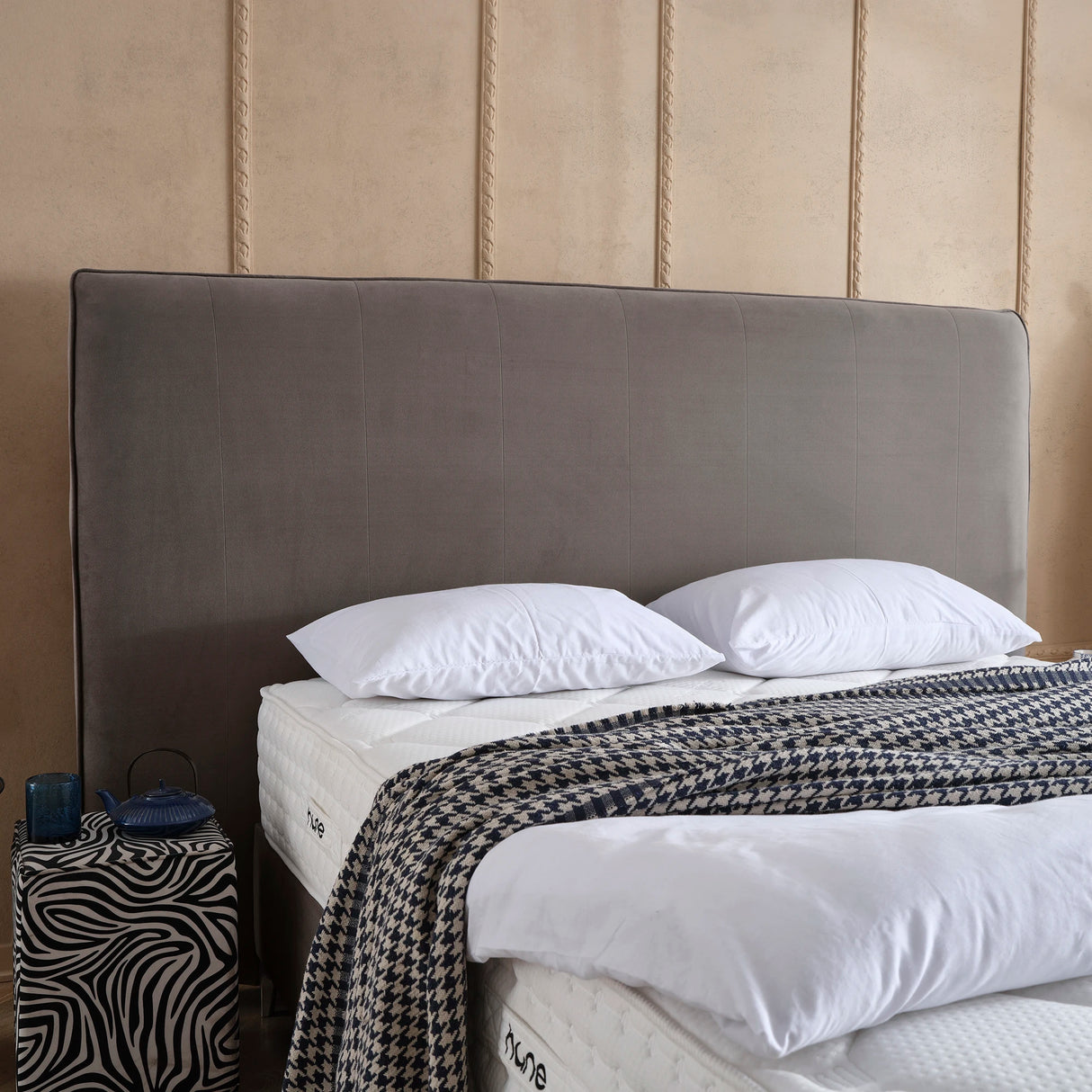 Bett mit Stauraum FABOULAS