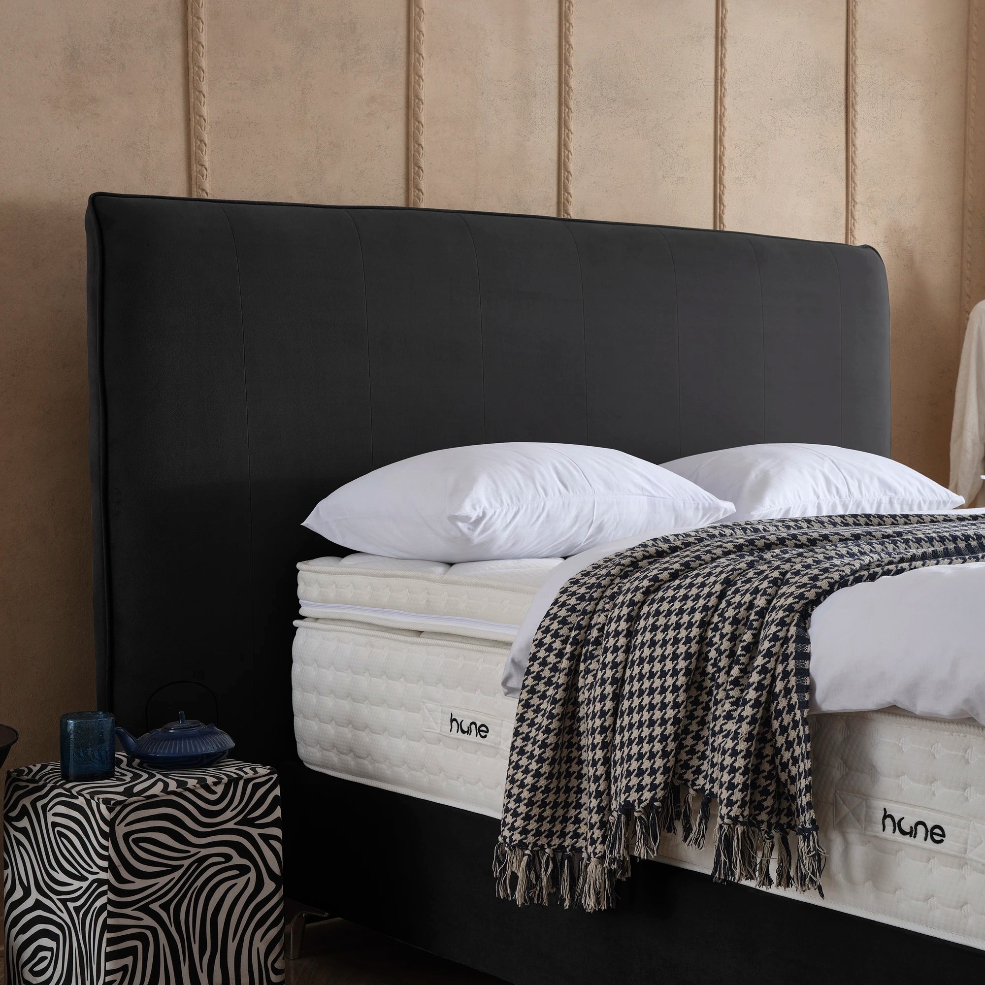 Bett mit Stauraum FABOULAS