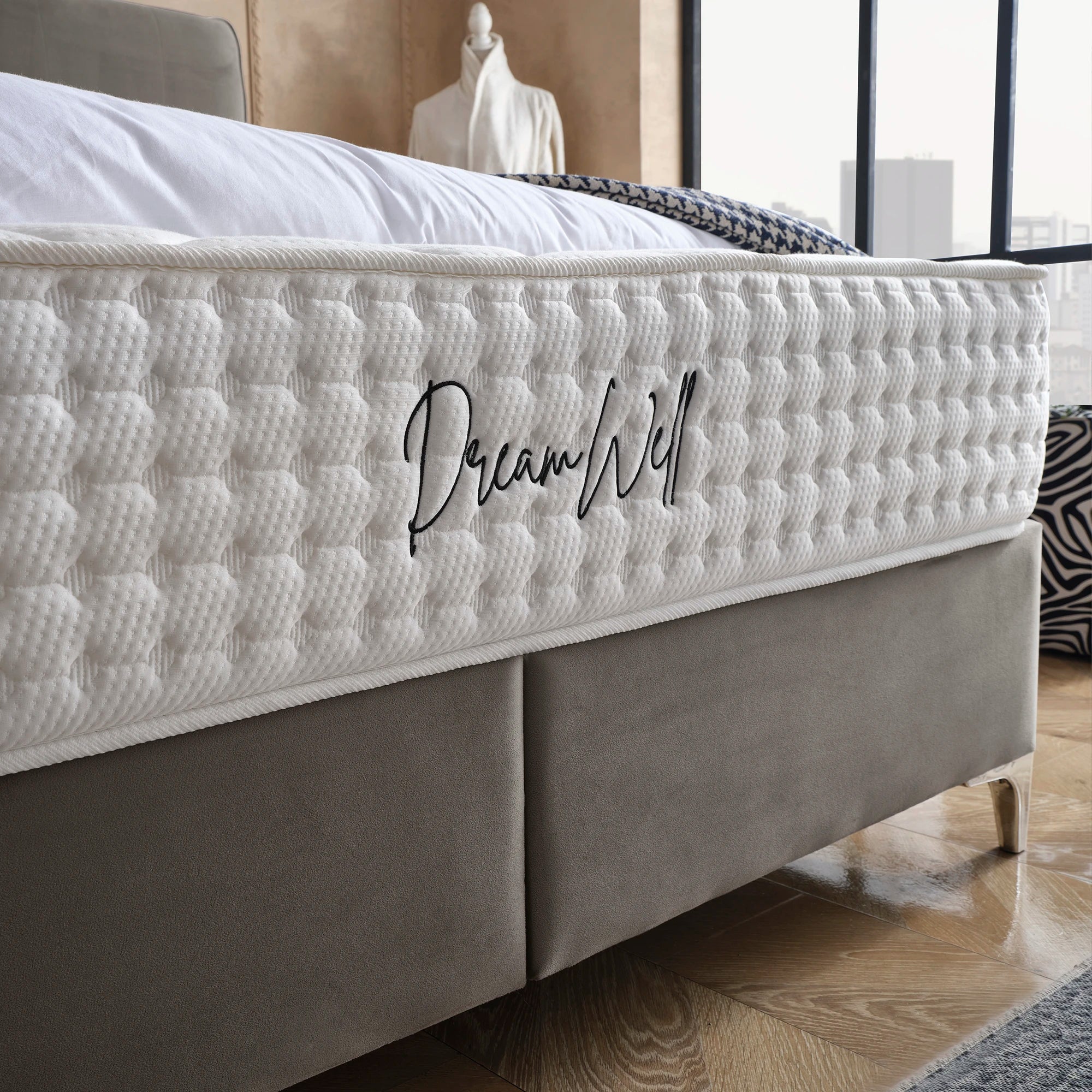 Bett mit Stauraum FABOULAS