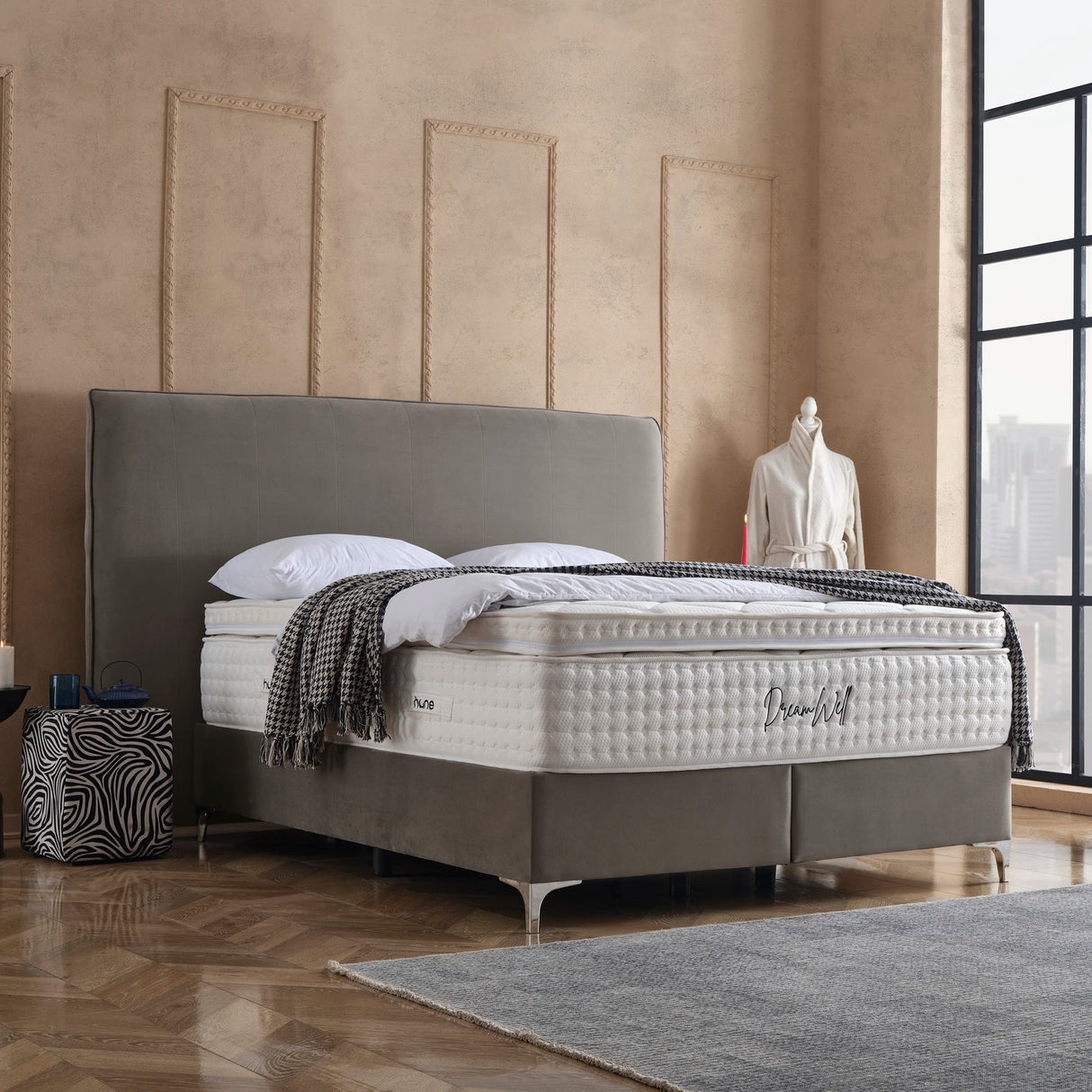 Bett mit Stauraum FABOULAS