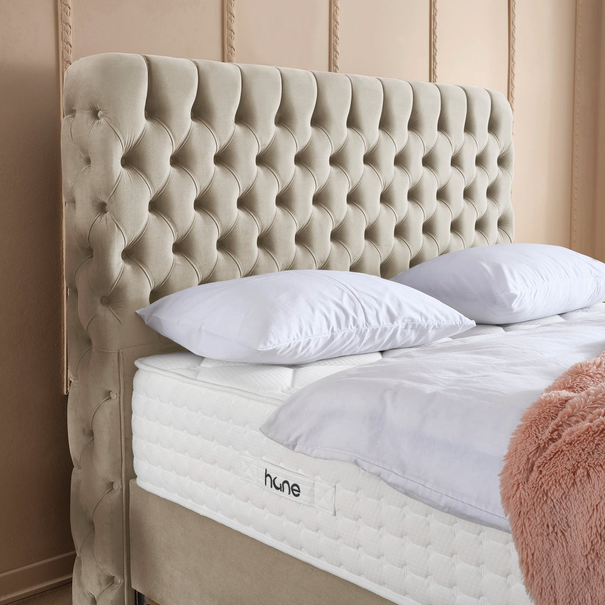 Bett mit Stauraum HERMES