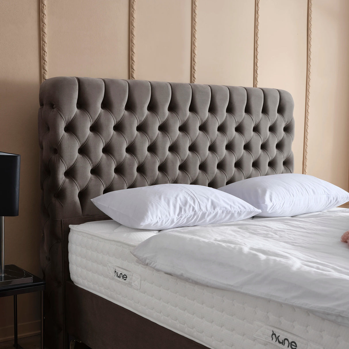 Bett mit Stauraum HERMES