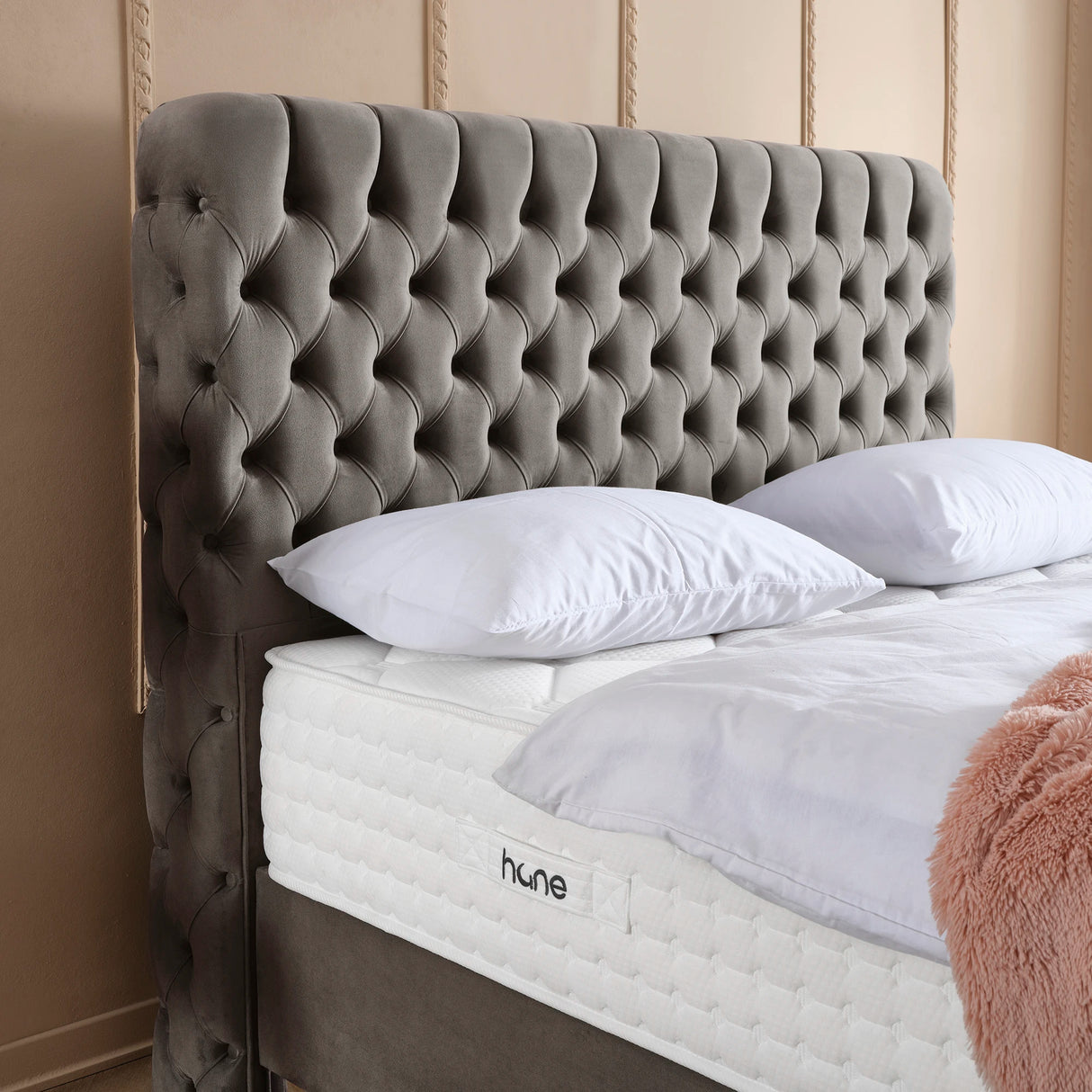 Bett mit Stauraum HERMES