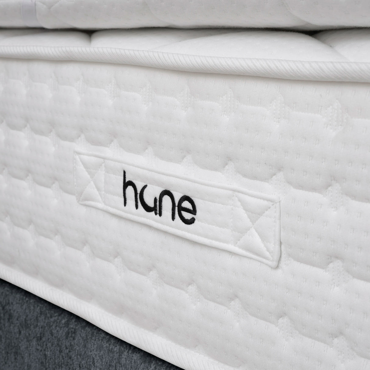 Bett mit Stauraum LEONE