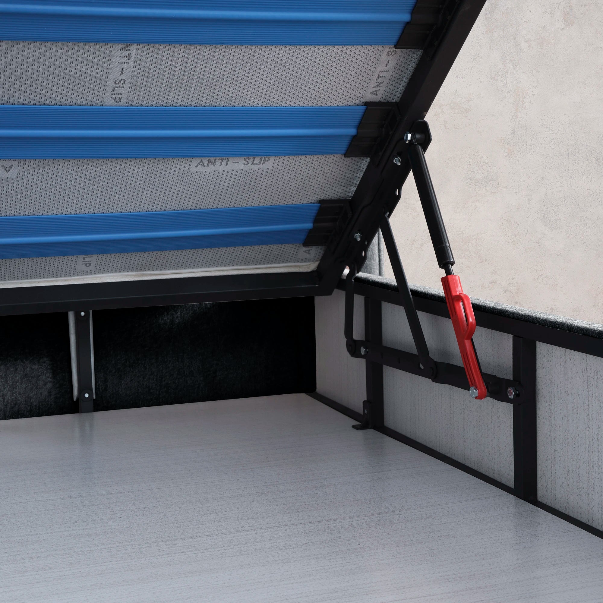 Bett mit Stauraum LEONE