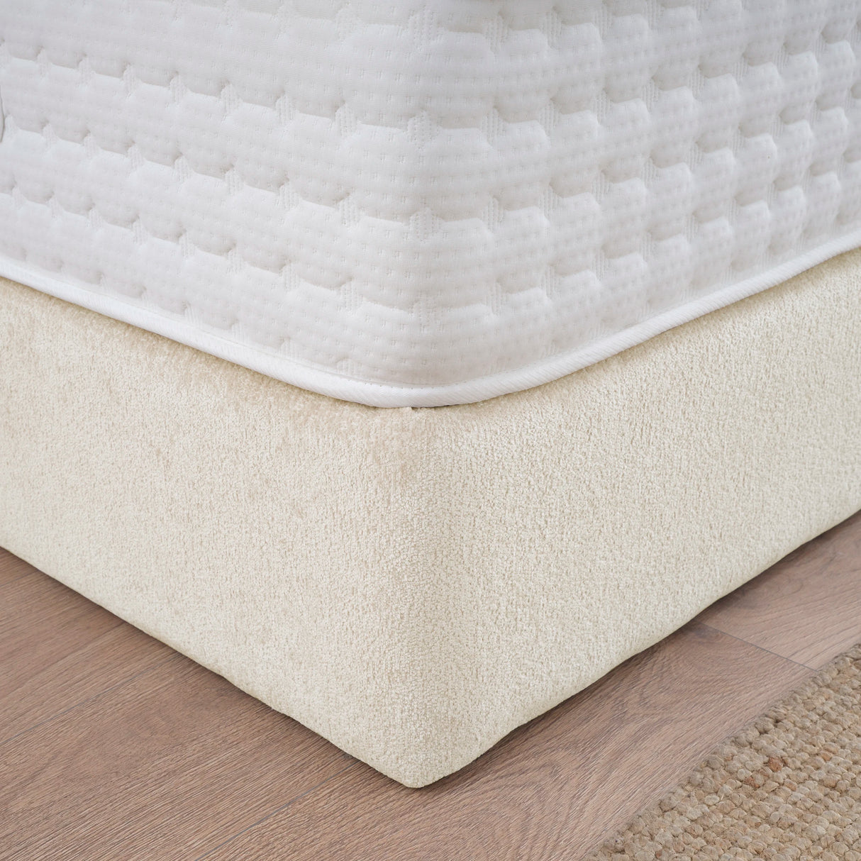 Bett mit Stauraum LEONE