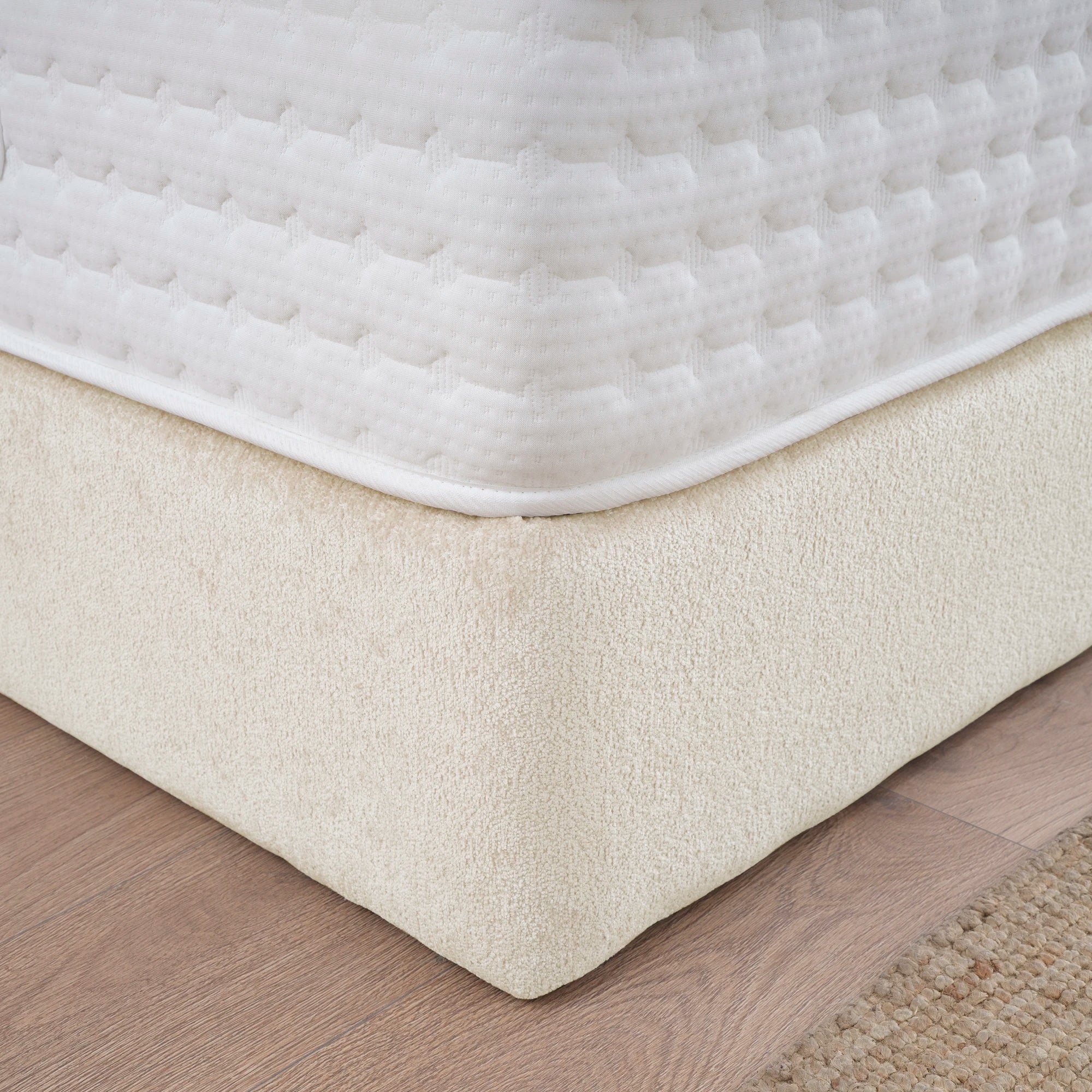 Designer Polsterbett mit Stauraum Leone