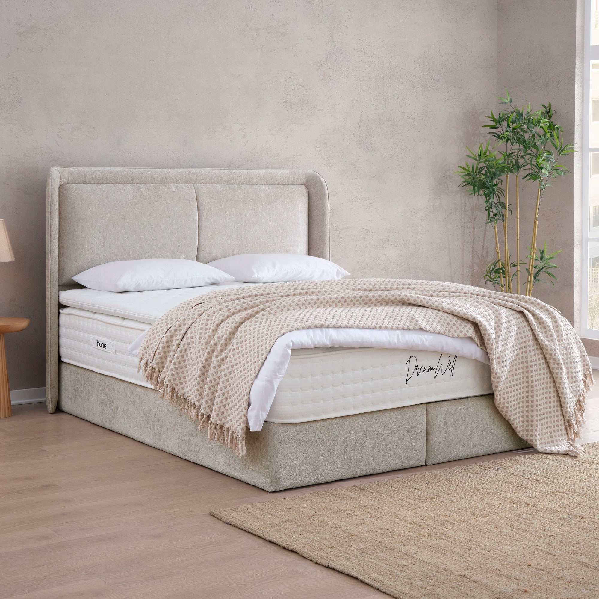 Designer Polsterbett mit Stauraum Leone