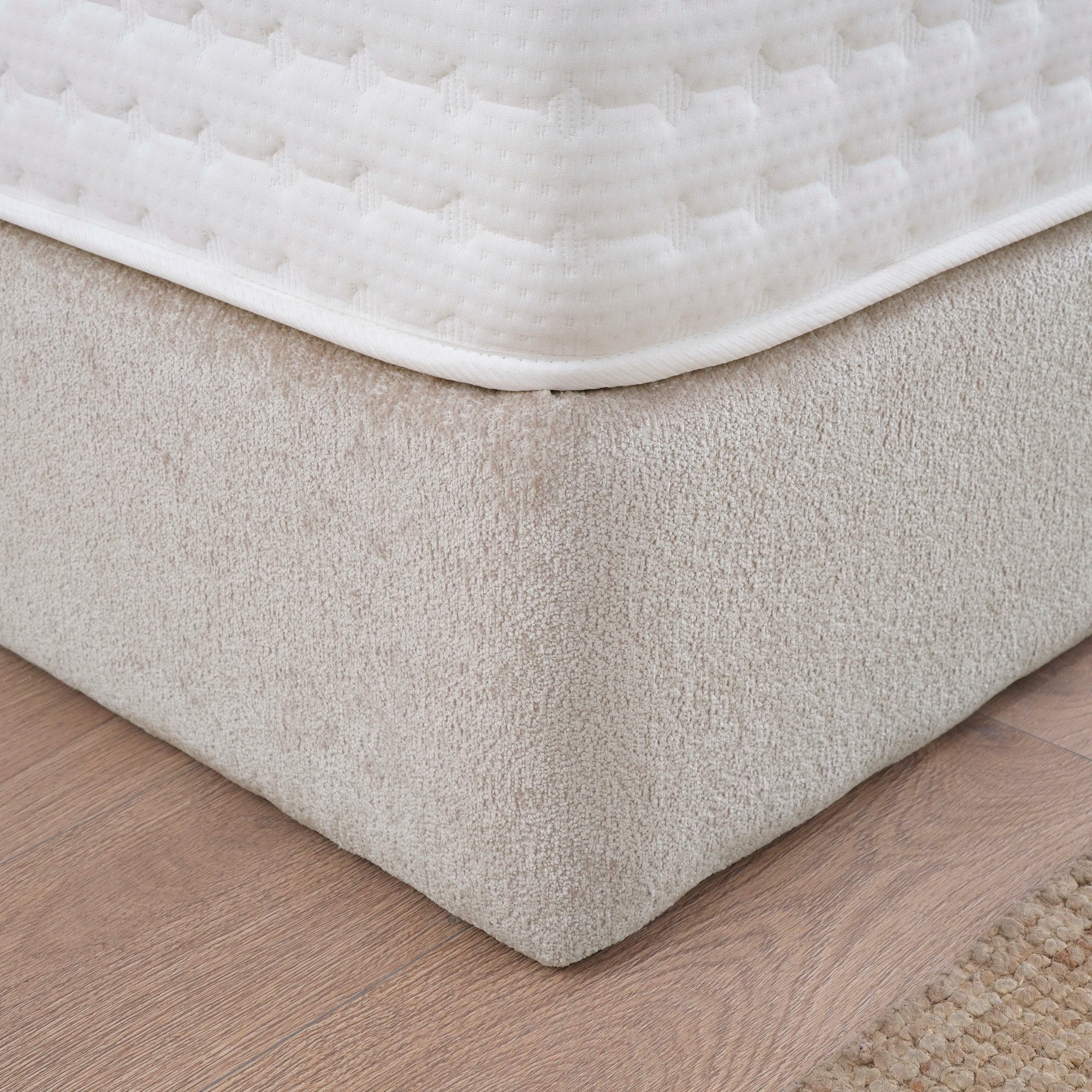 Designer Polsterbett mit Stauraum Leone