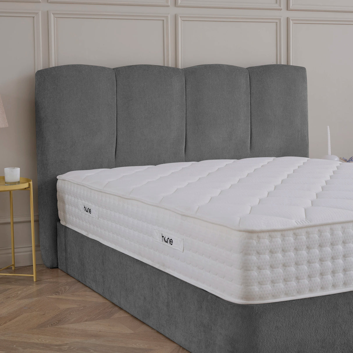 Bett mit Stauraum LILY