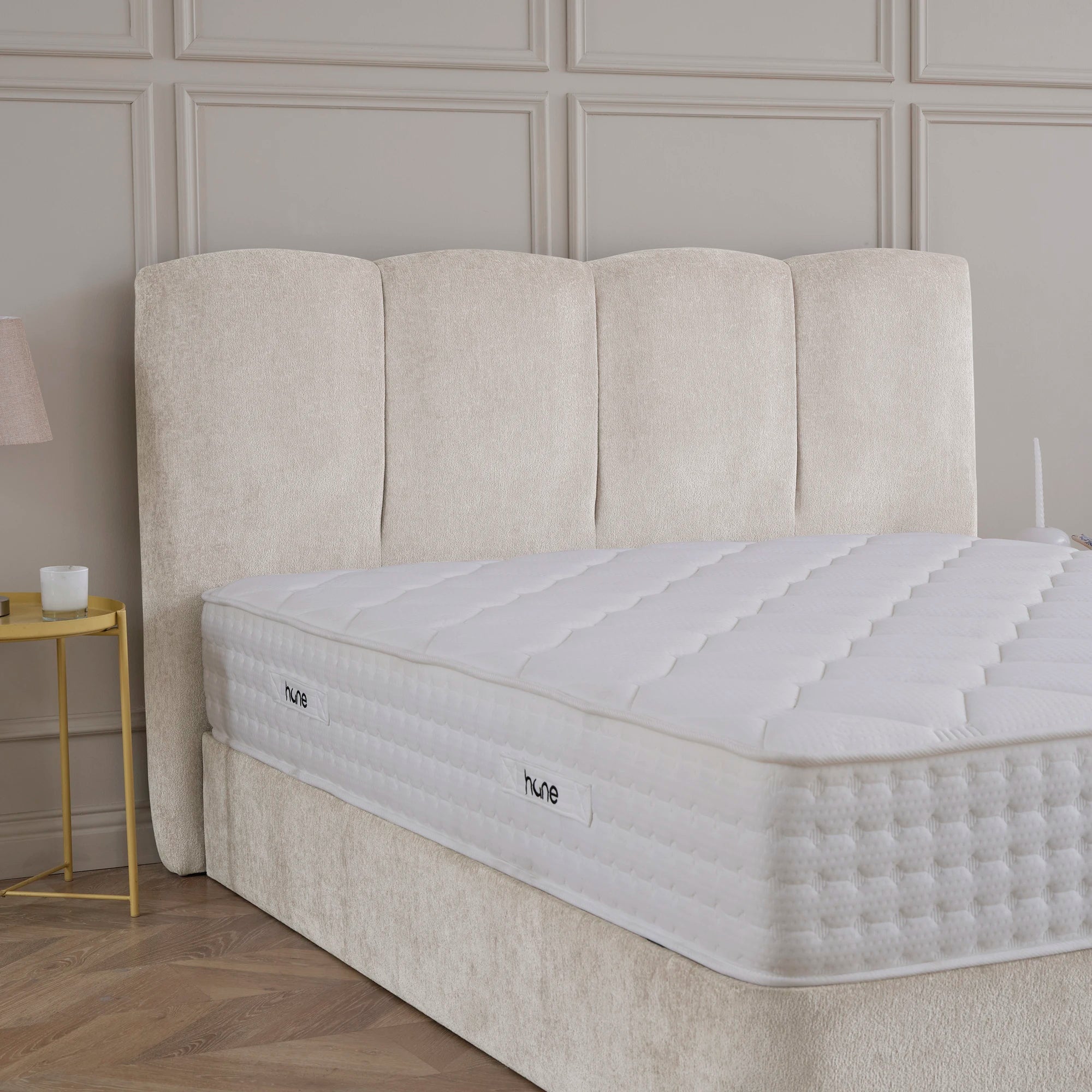 Bett mit Stauraum LILY