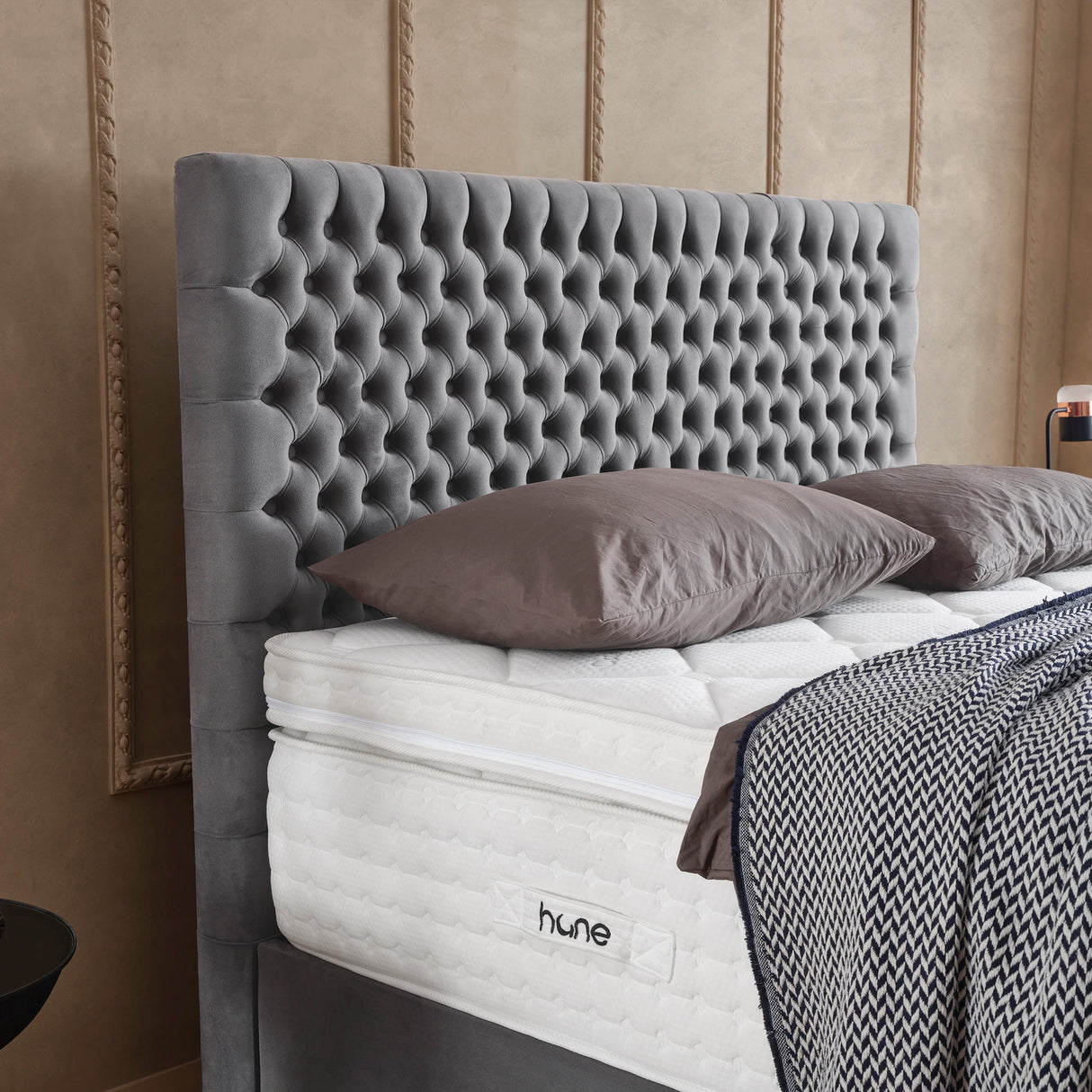 Bett mit Stauraum LONDON