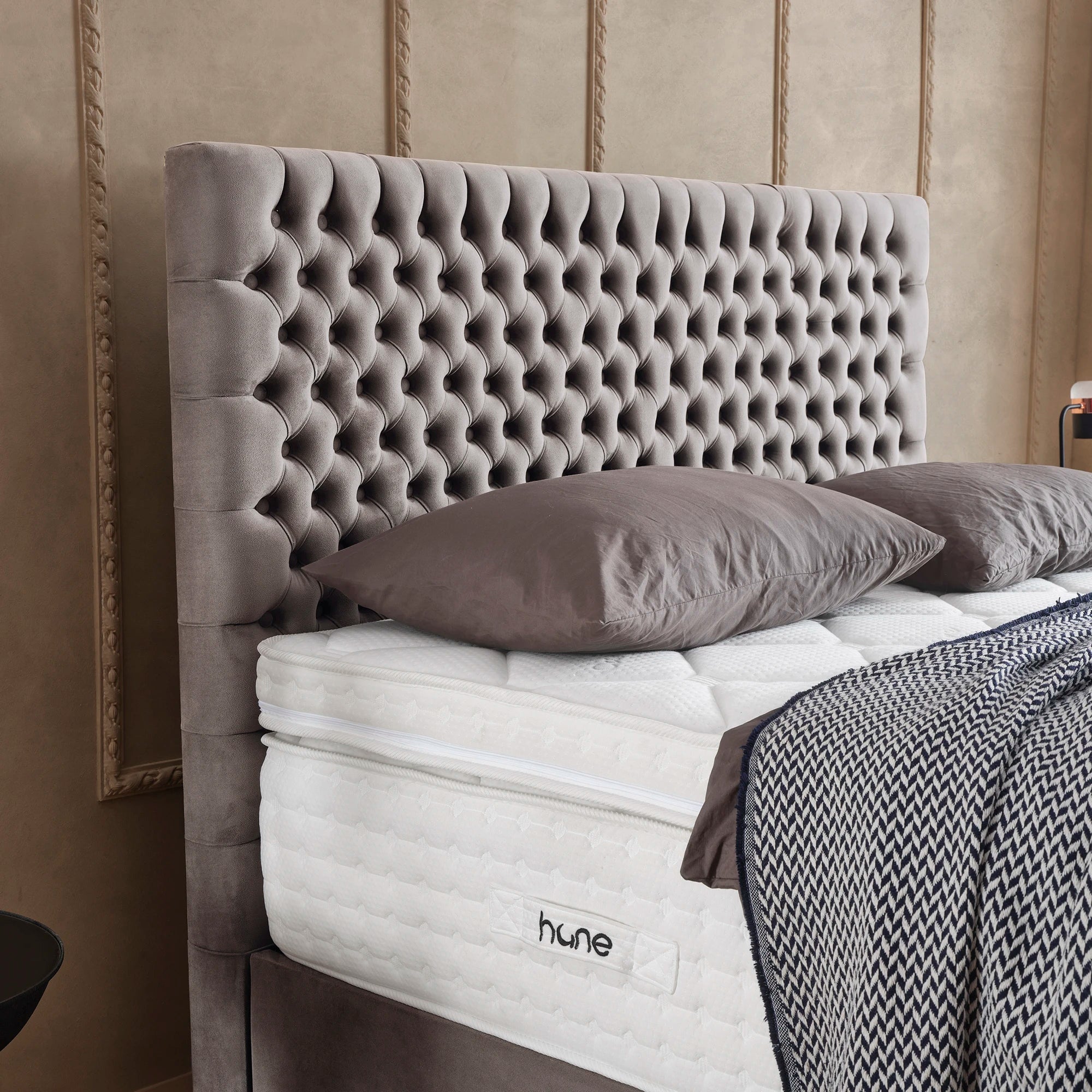 Bett mit Stauraum LONDON