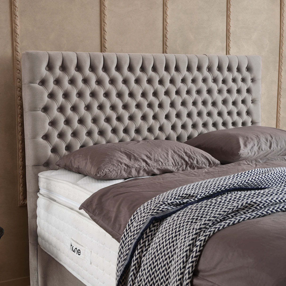 Bett mit Stauraum LONDON