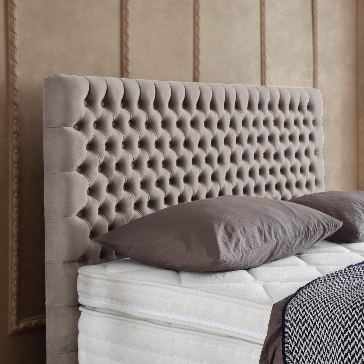 Bett mit Stauraum LONDON