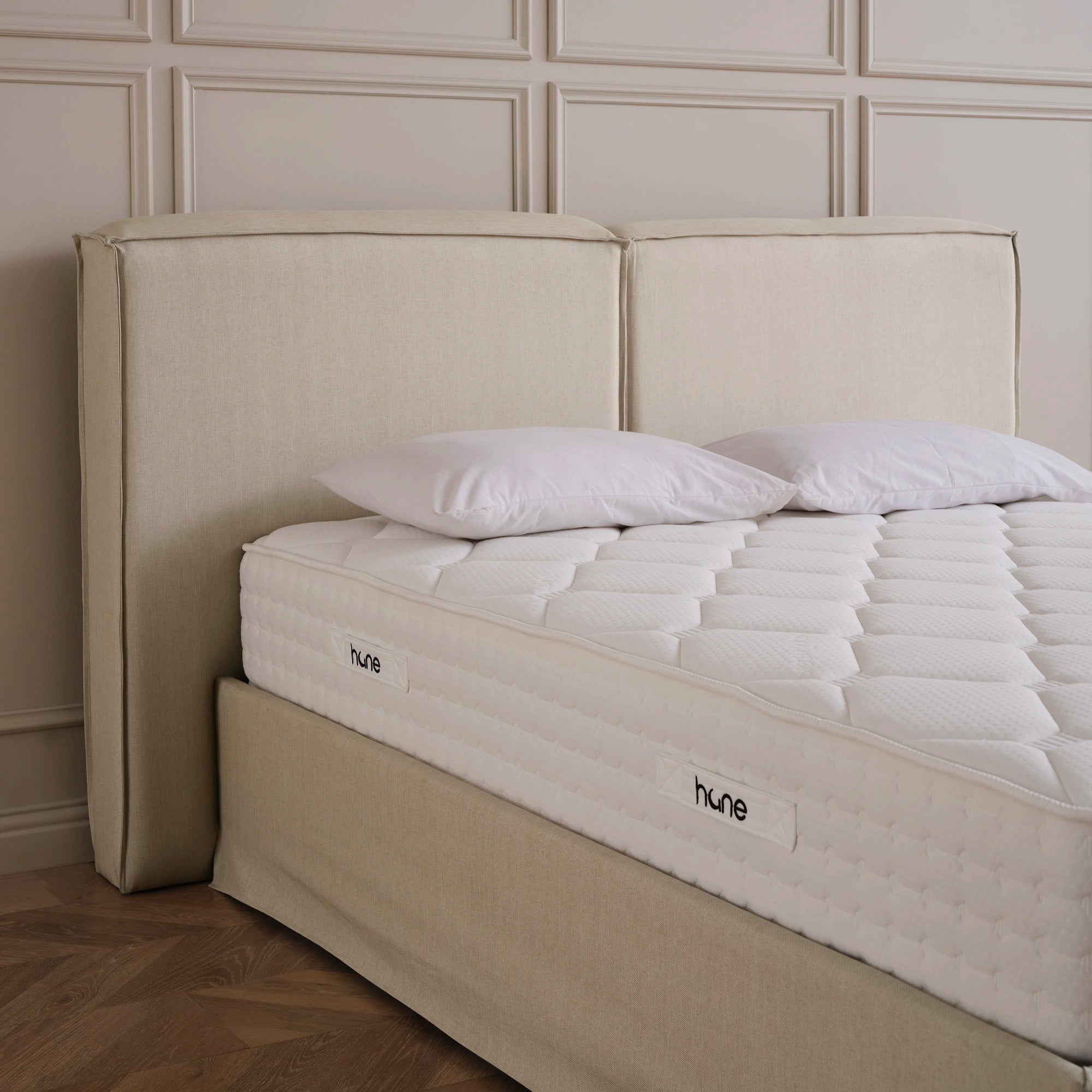 Posteľ s úložným priestorom MANCHESTER