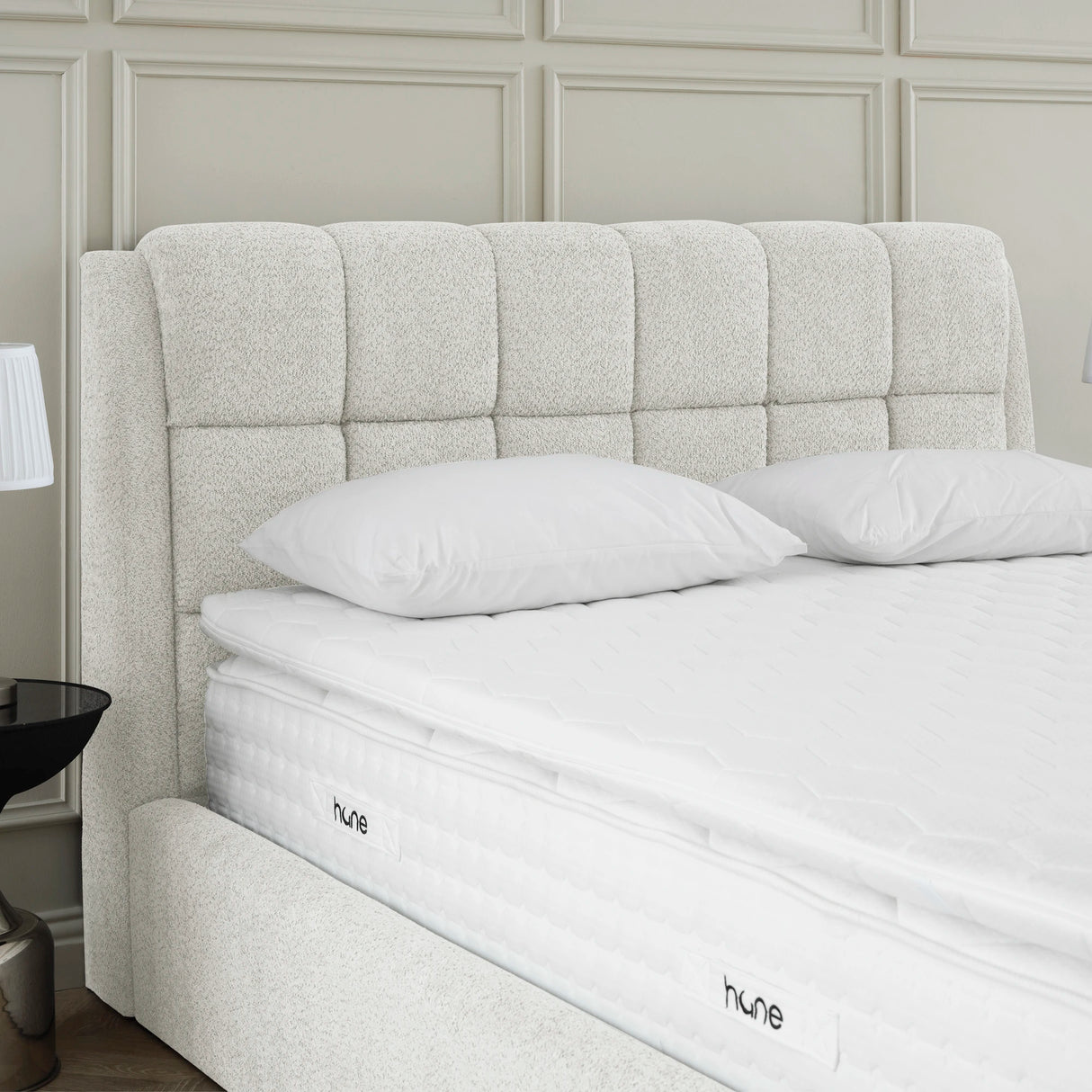 Bett mit Stauraum MILA