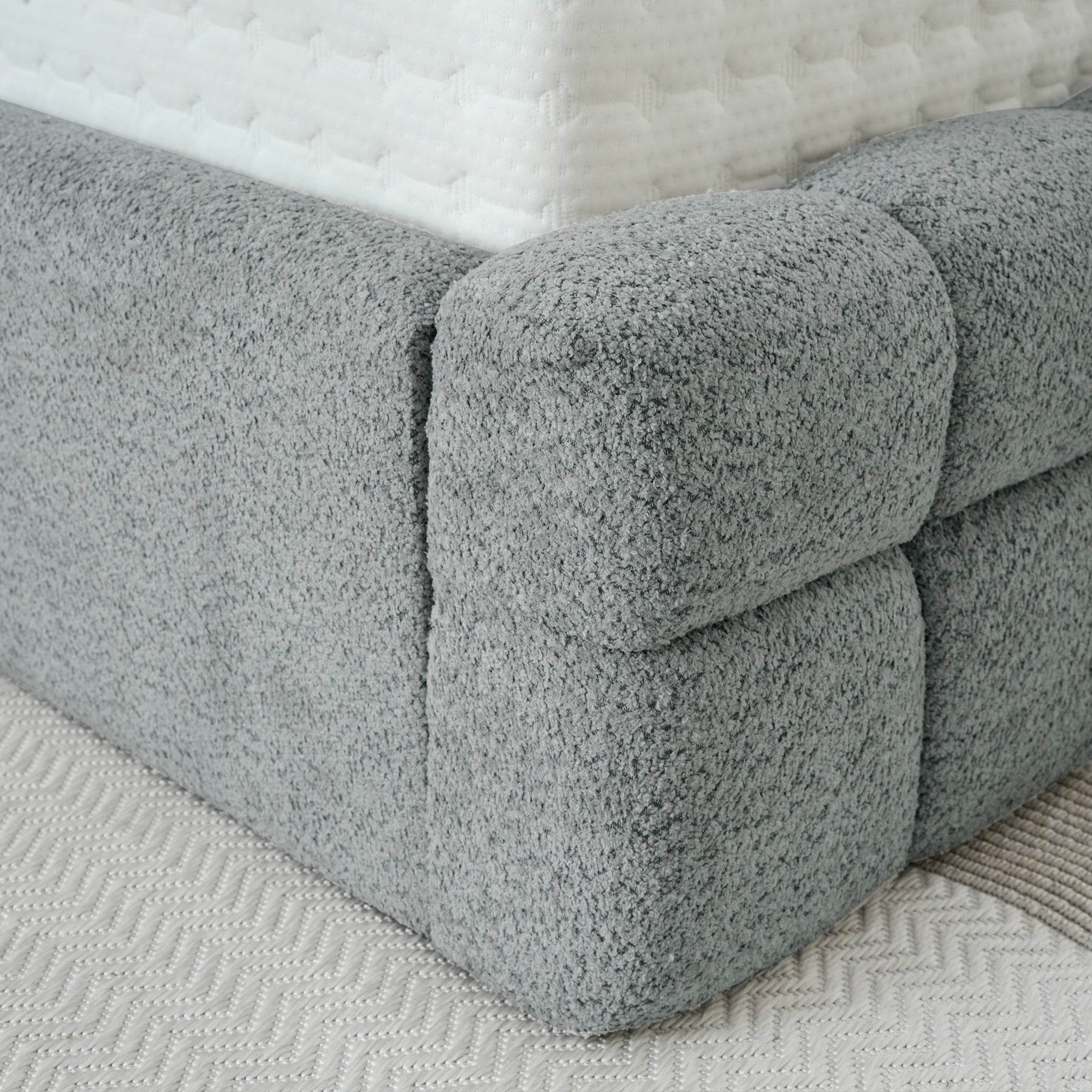 Designer Polsterbett mit Stauraum Mila