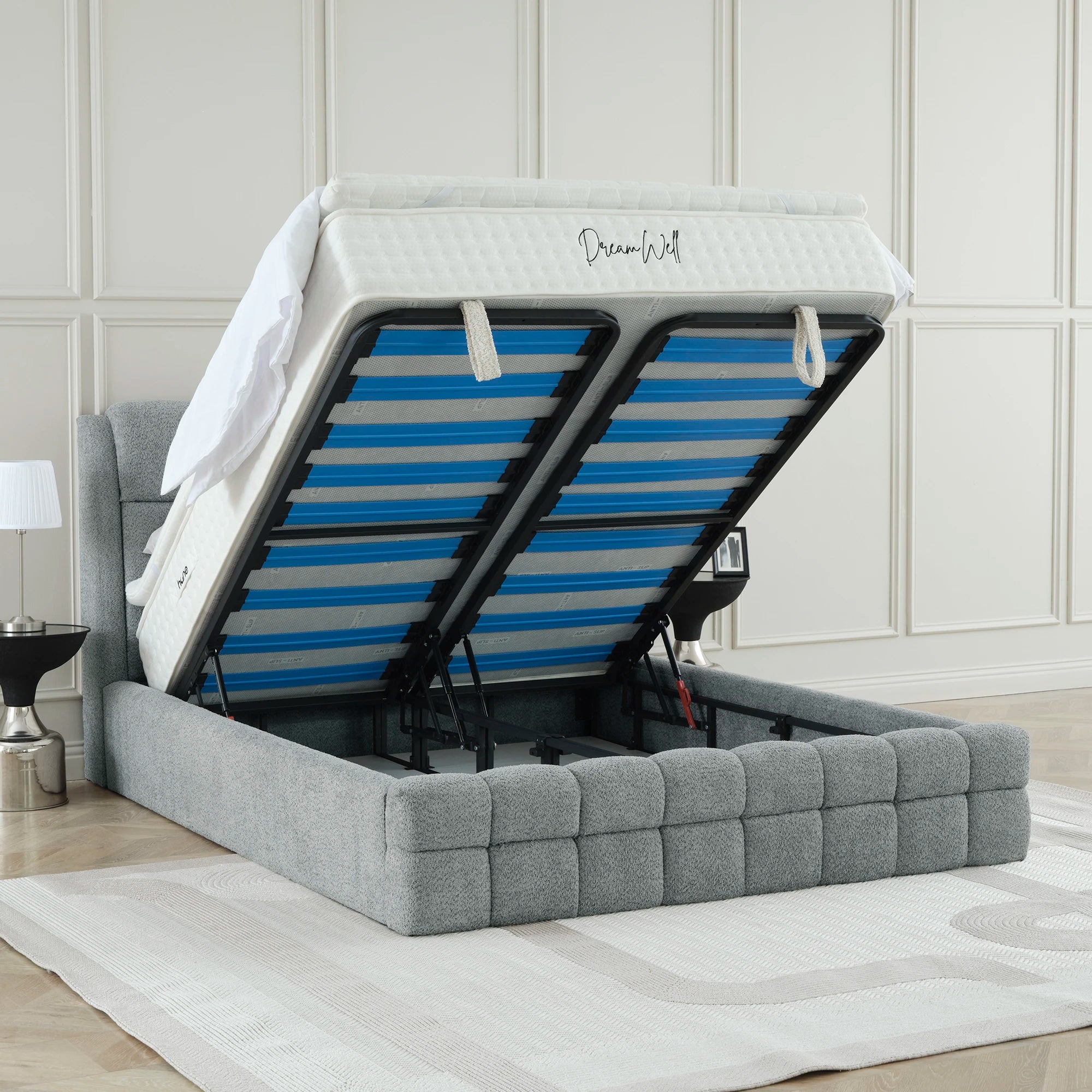 Bett mit Stauraum MILA