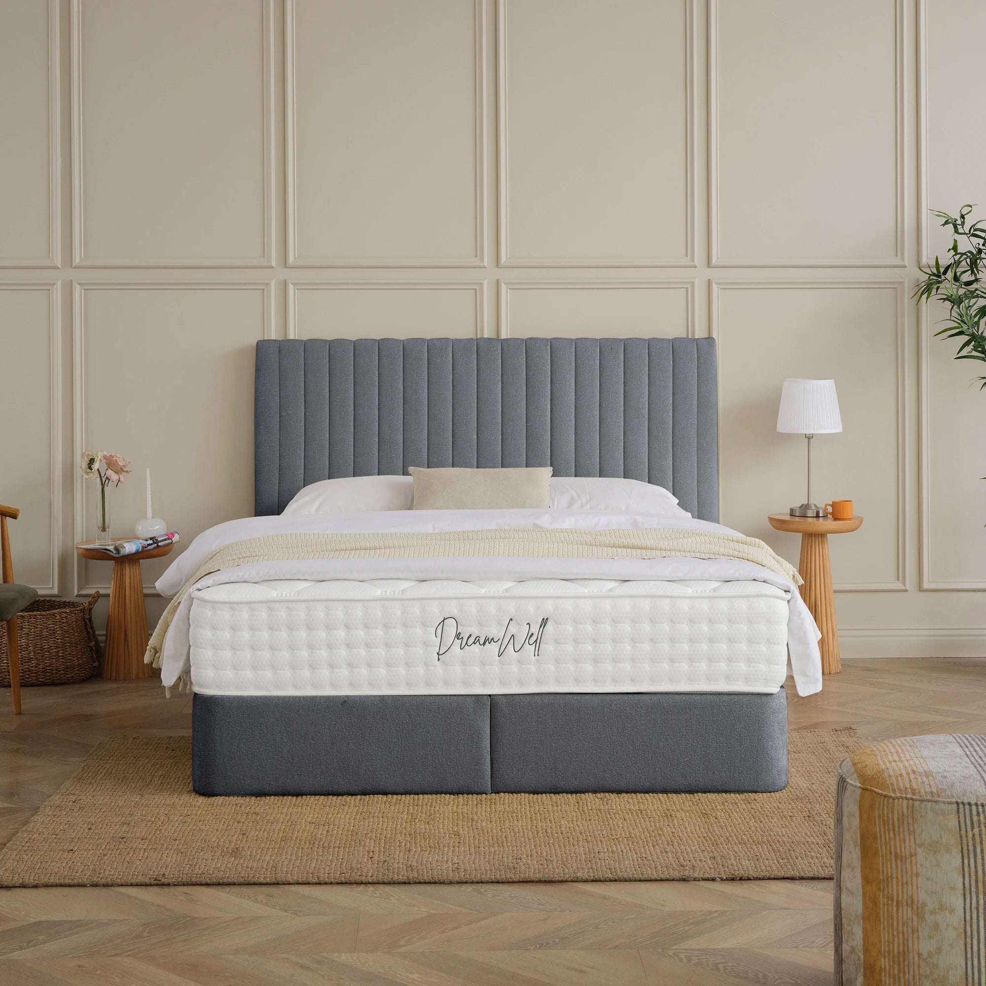 Bett mit Stauraum MIRA