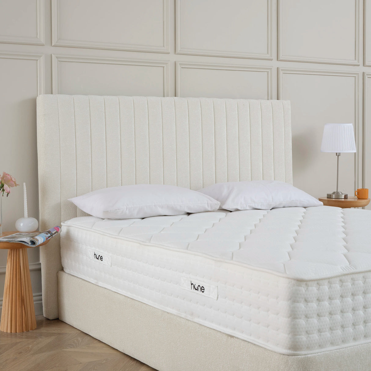 Bett mit Stauraum MIRA