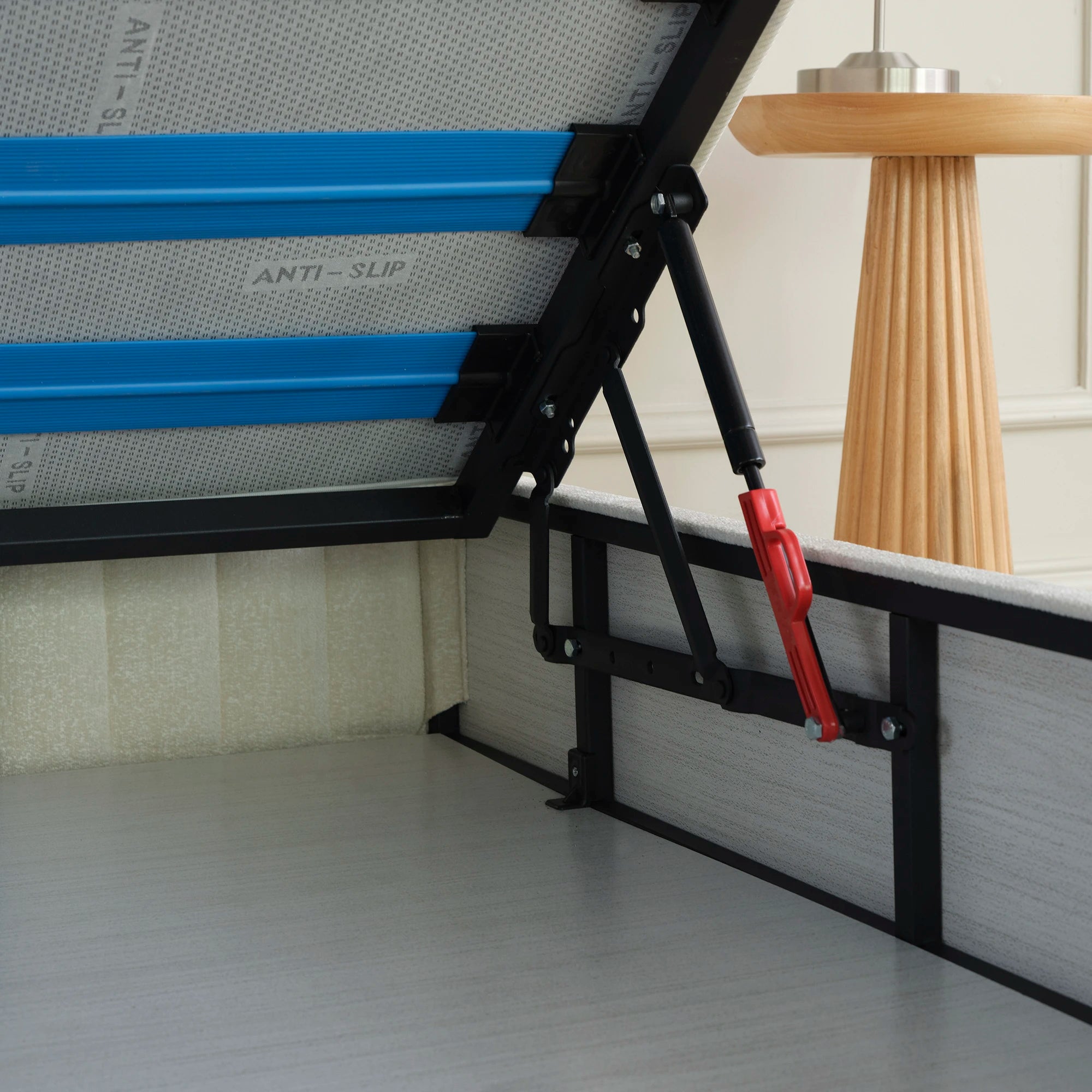 Bett mit Stauraum MIRA