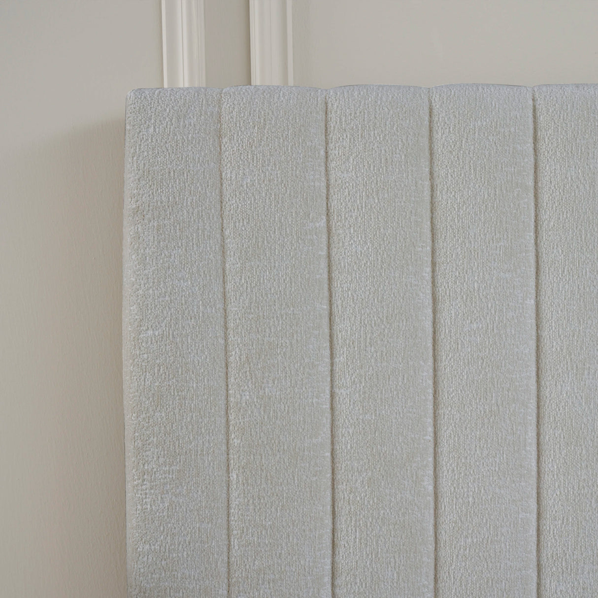 Bett mit Stauraum MIRA