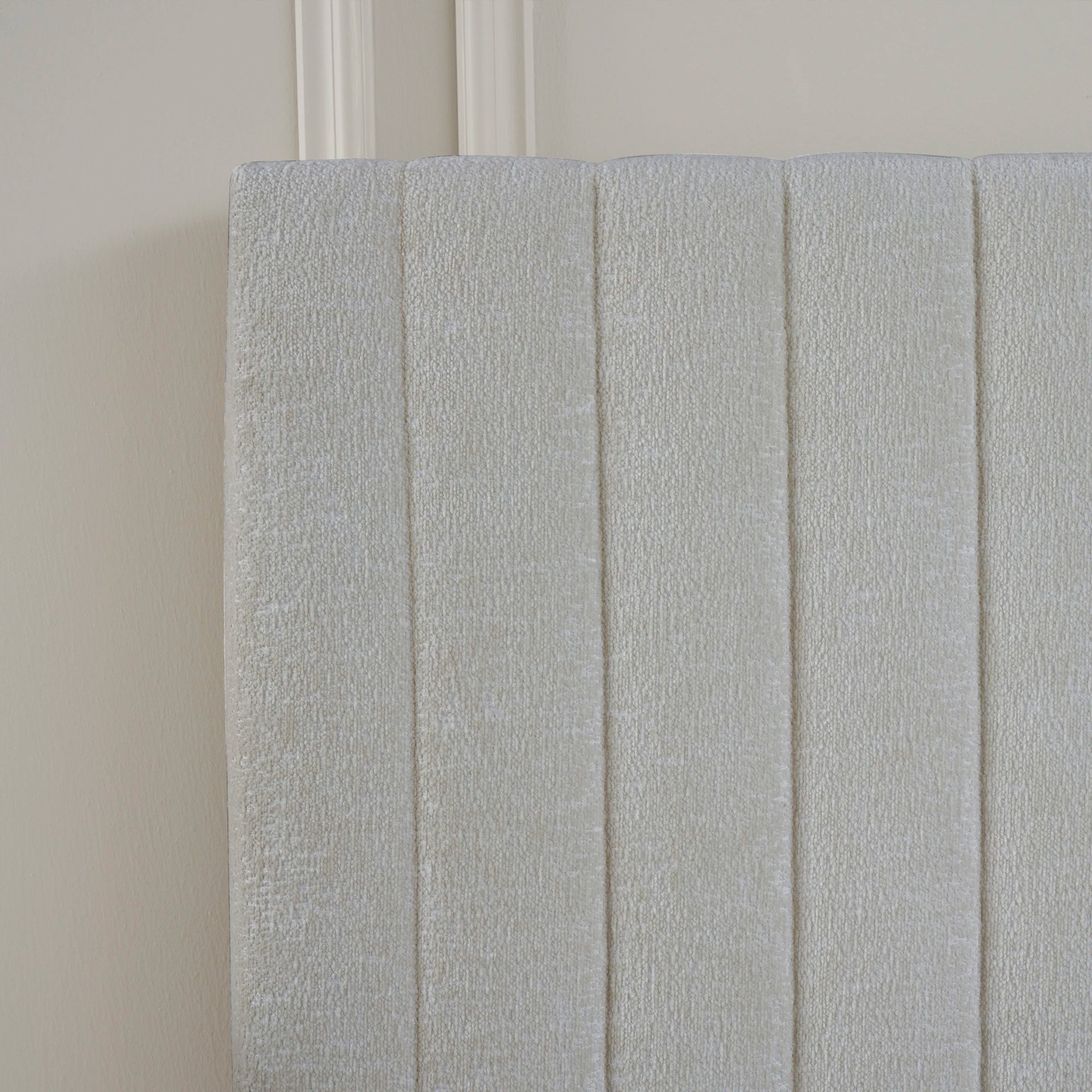 Bett mit Stauraum MIRA