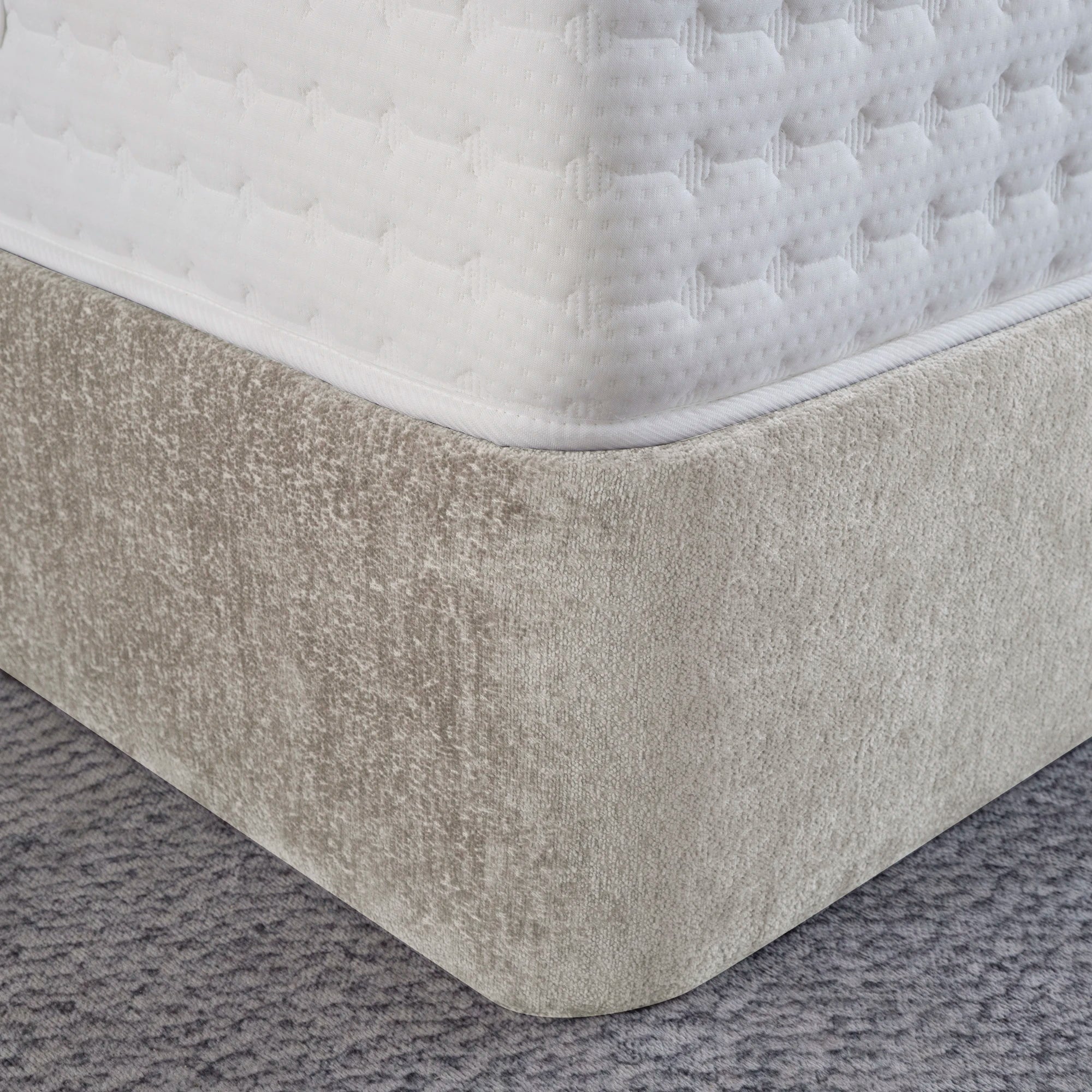 Designer Polsterbett mit Stauraum Noa