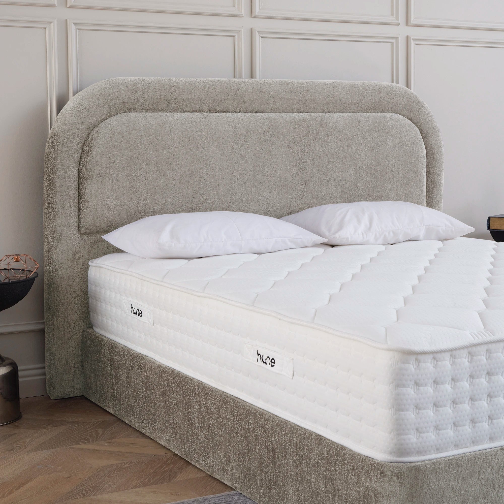 Designer Polsterbett mit Stauraum Noa