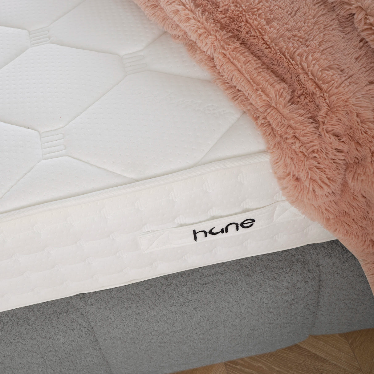 Bett mit Stauraum OTTO