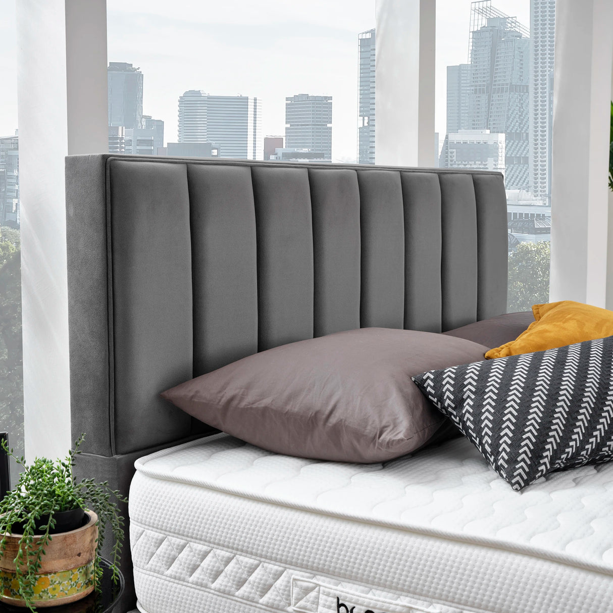 Bett mit Stauraum PARIS