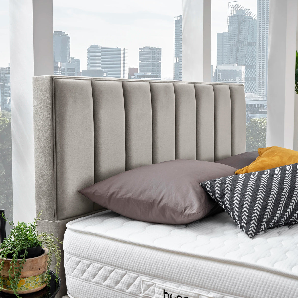 Bett mit Stauraum PARIS